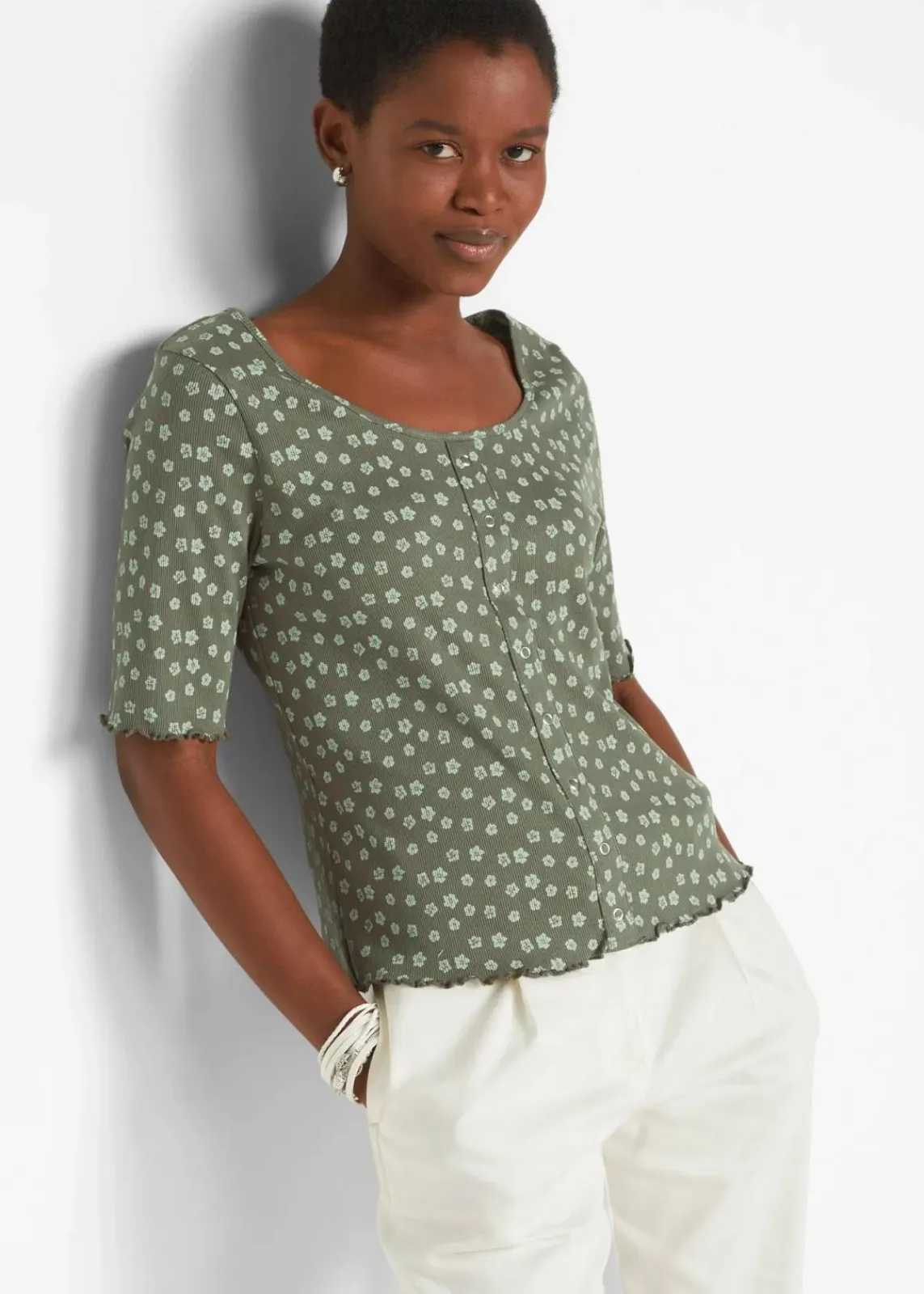 bonprix Shirts & Tops^Ripp-Shirt mit Blumendruck, Halbarm oliv geblümt