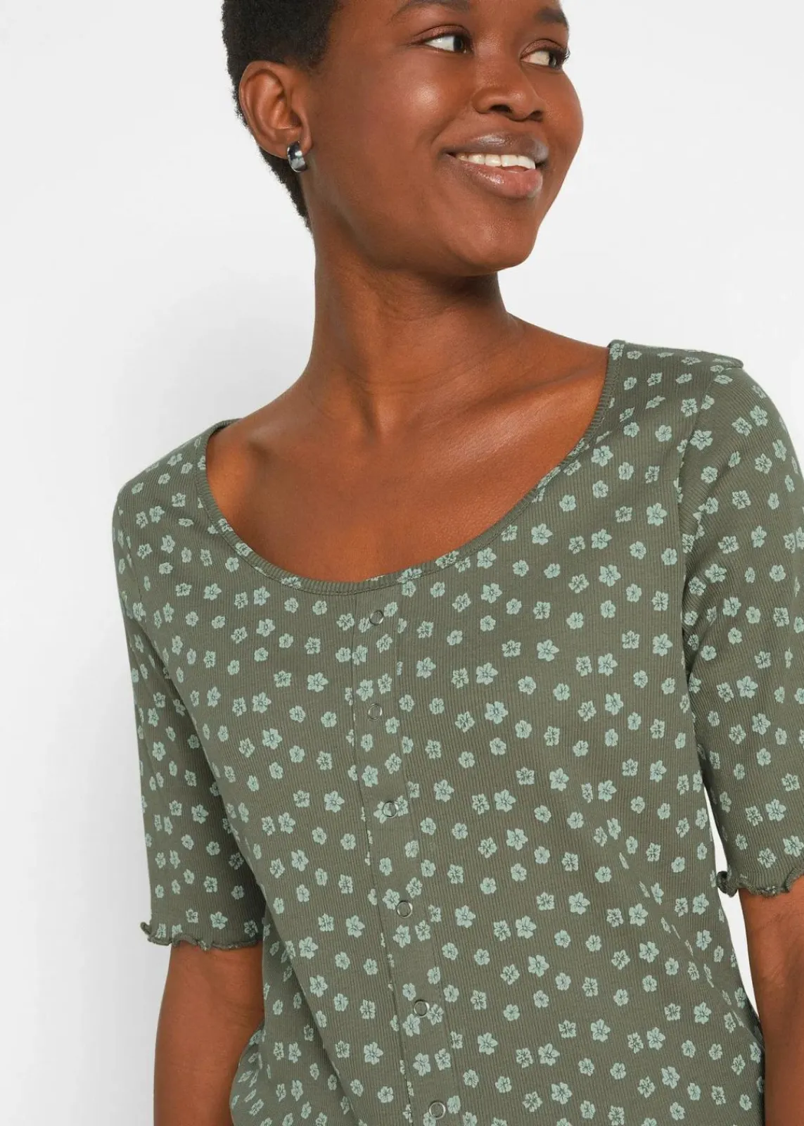 bonprix Shirts & Tops^Ripp-Shirt mit Blumendruck, Halbarm oliv geblümt