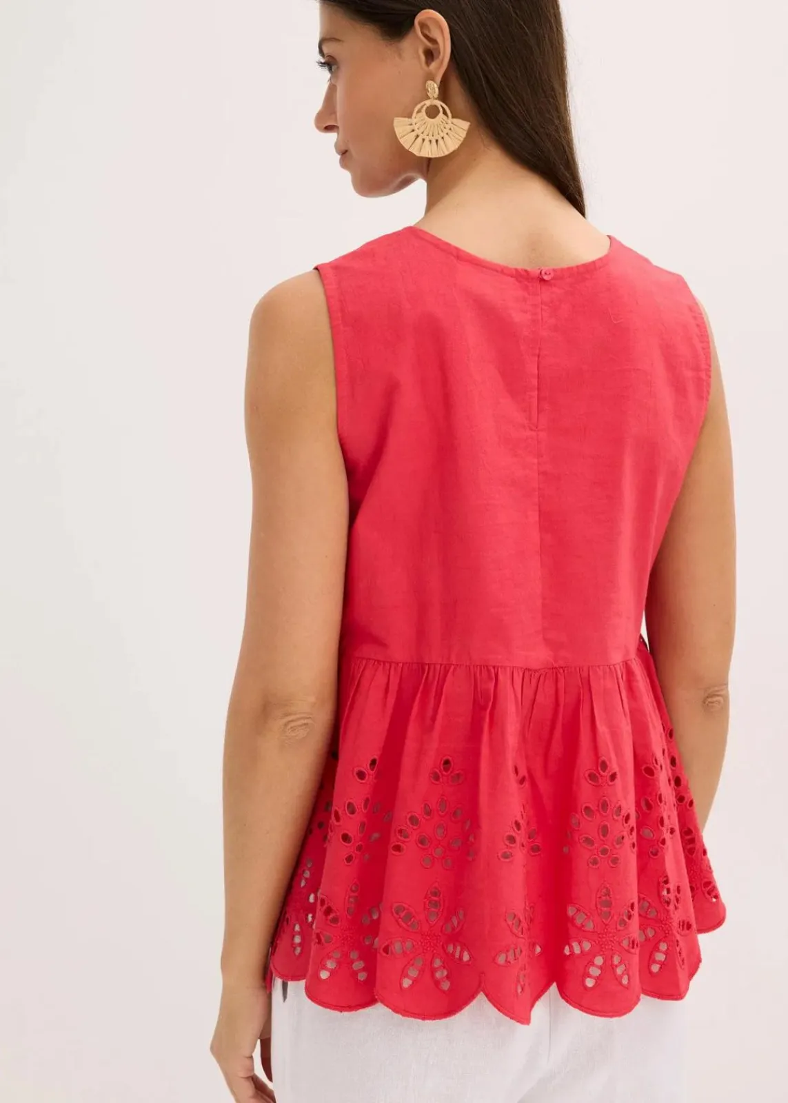 bonprix Shirts & Tops|Blusen & Tuniken^Ärmelloses Blusentop mit Schlitz und Lochstickerei rot