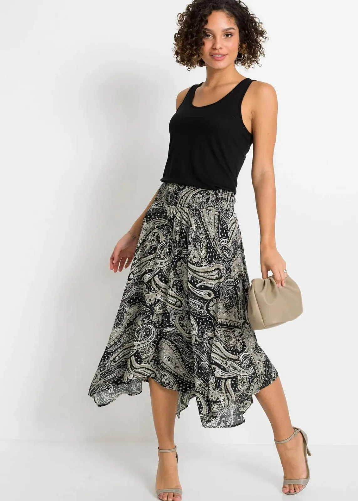 bonprix Röcke|Nachhaltigere Materialien^Rock mit asymmetrischem Saum schwarz / sandbeige paisley