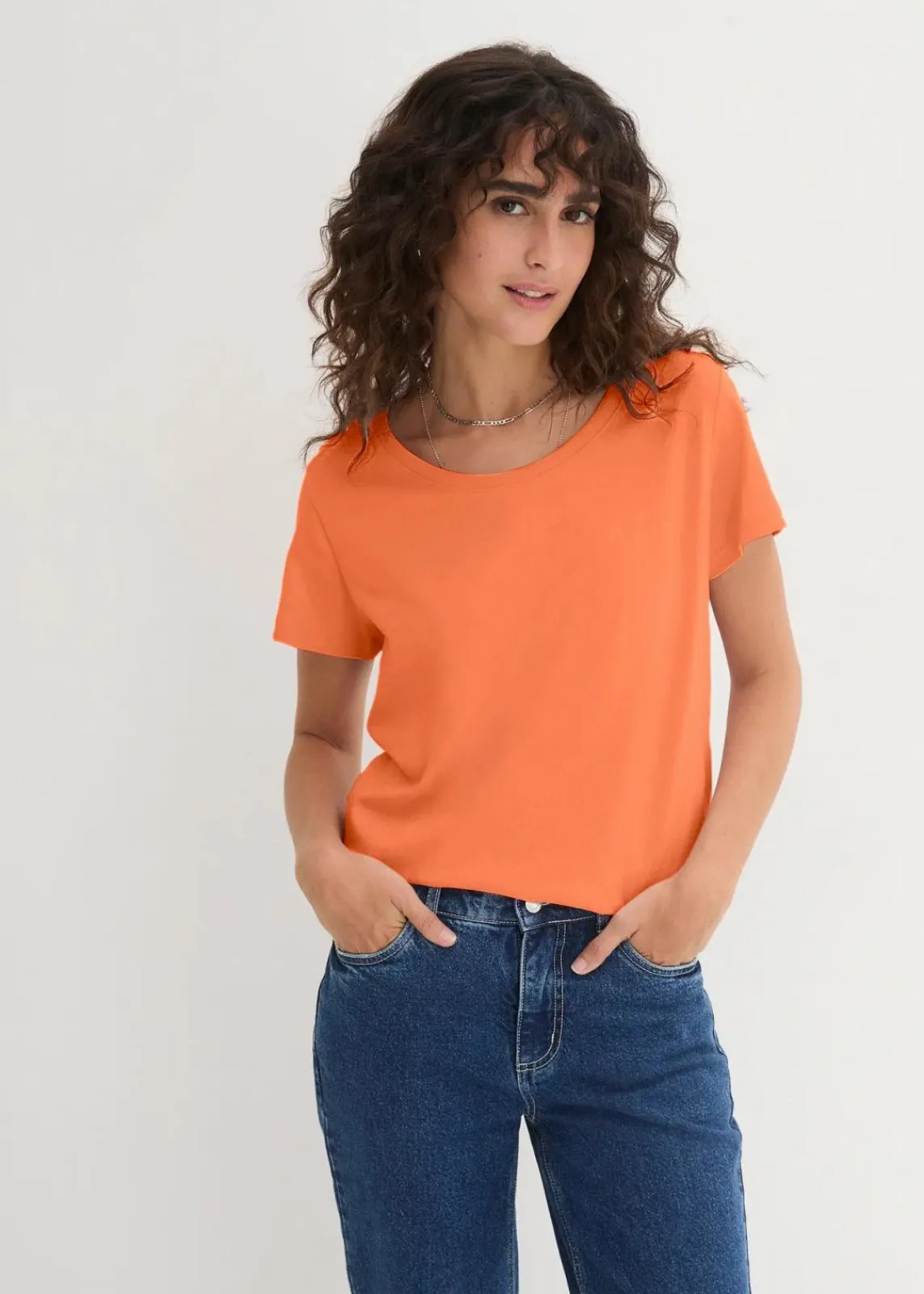 bonprix Shirts & Tops|Basics^Rundhals-Shirt (5er-Pack) lachsorange + azurblau + helllimone + smaragd + weiß