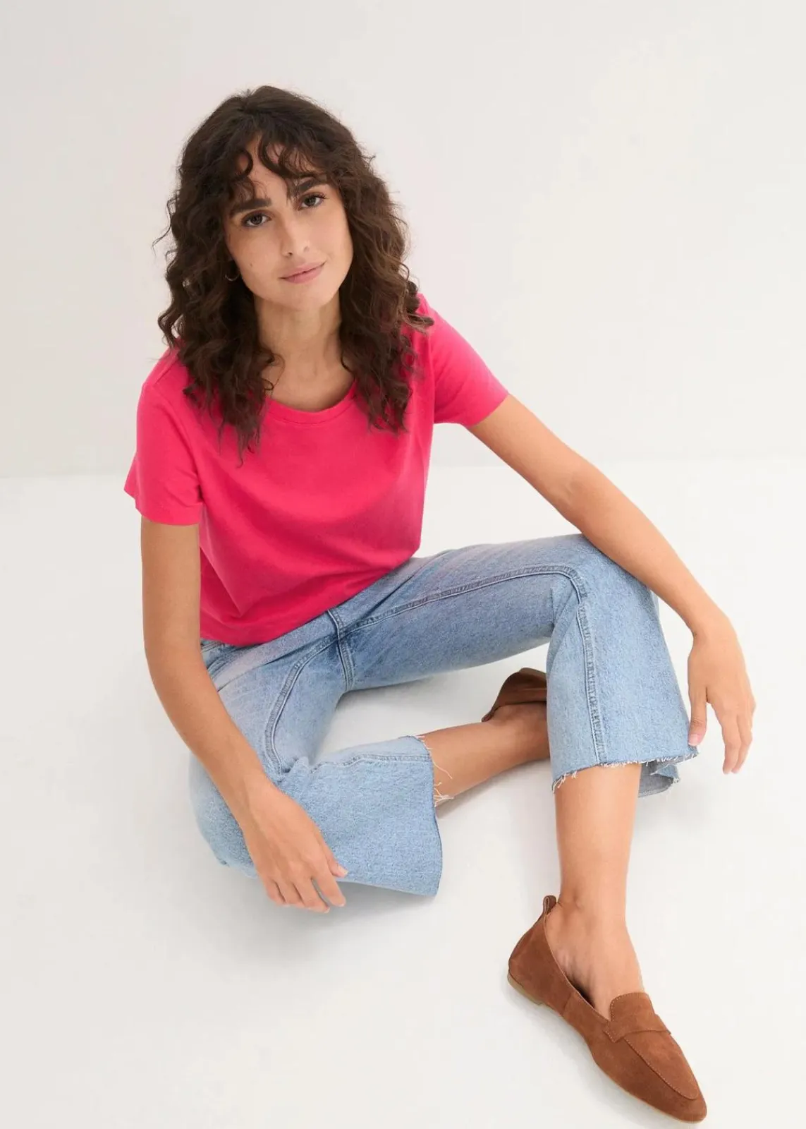 bonprix Shirts & Tops|Basics^Rundhals-Shirt (5er-Pack) hibiskuspink + hellgrau meliert + weiß + dunkelblau + schwarz