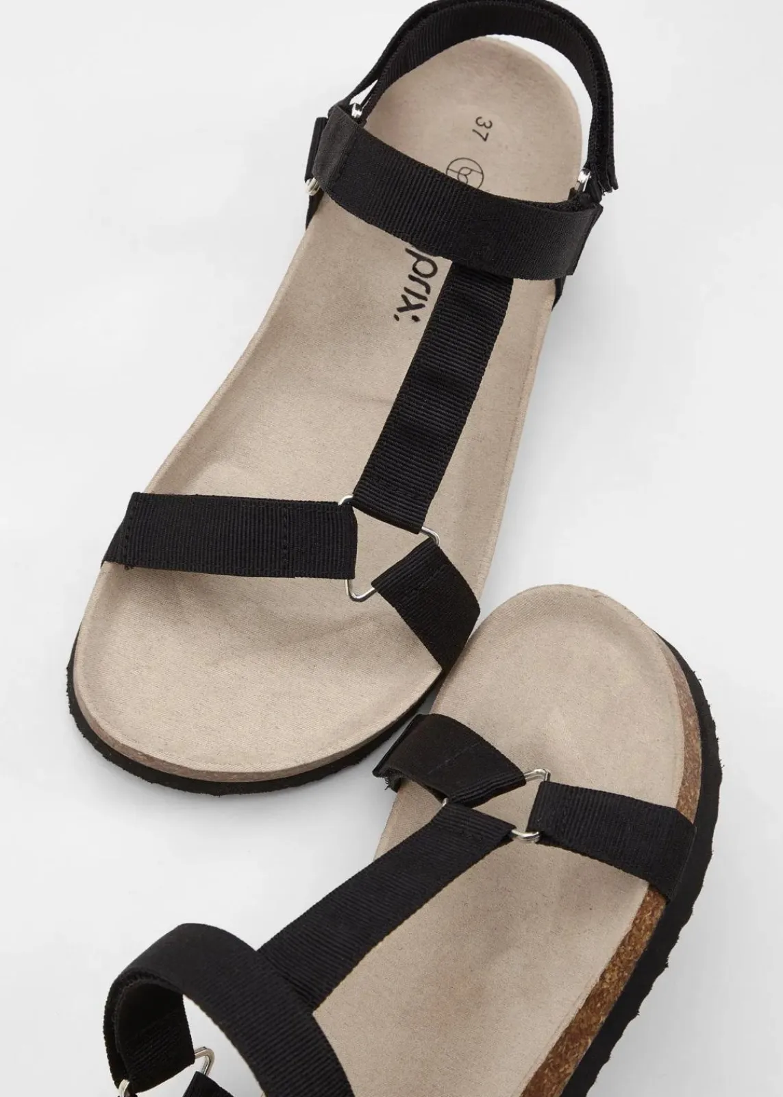 bonprix Sommerschuhe^Sandalen mit leicht geformtem Fußbett schwarz