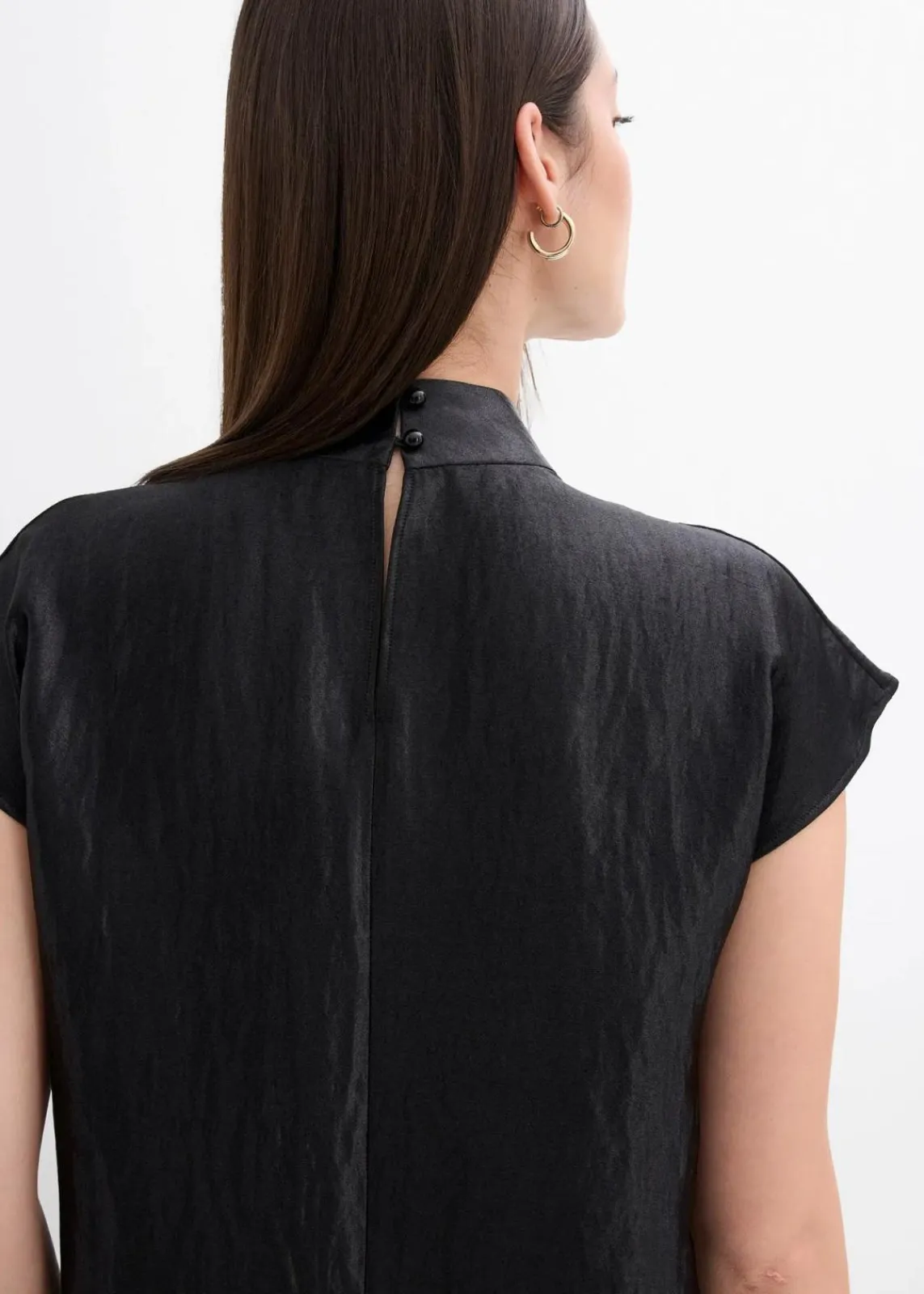 bonprix Shirts & Tops|Blusen & Tuniken^Satin Blusentop mit halbhohem Kragen schwarz