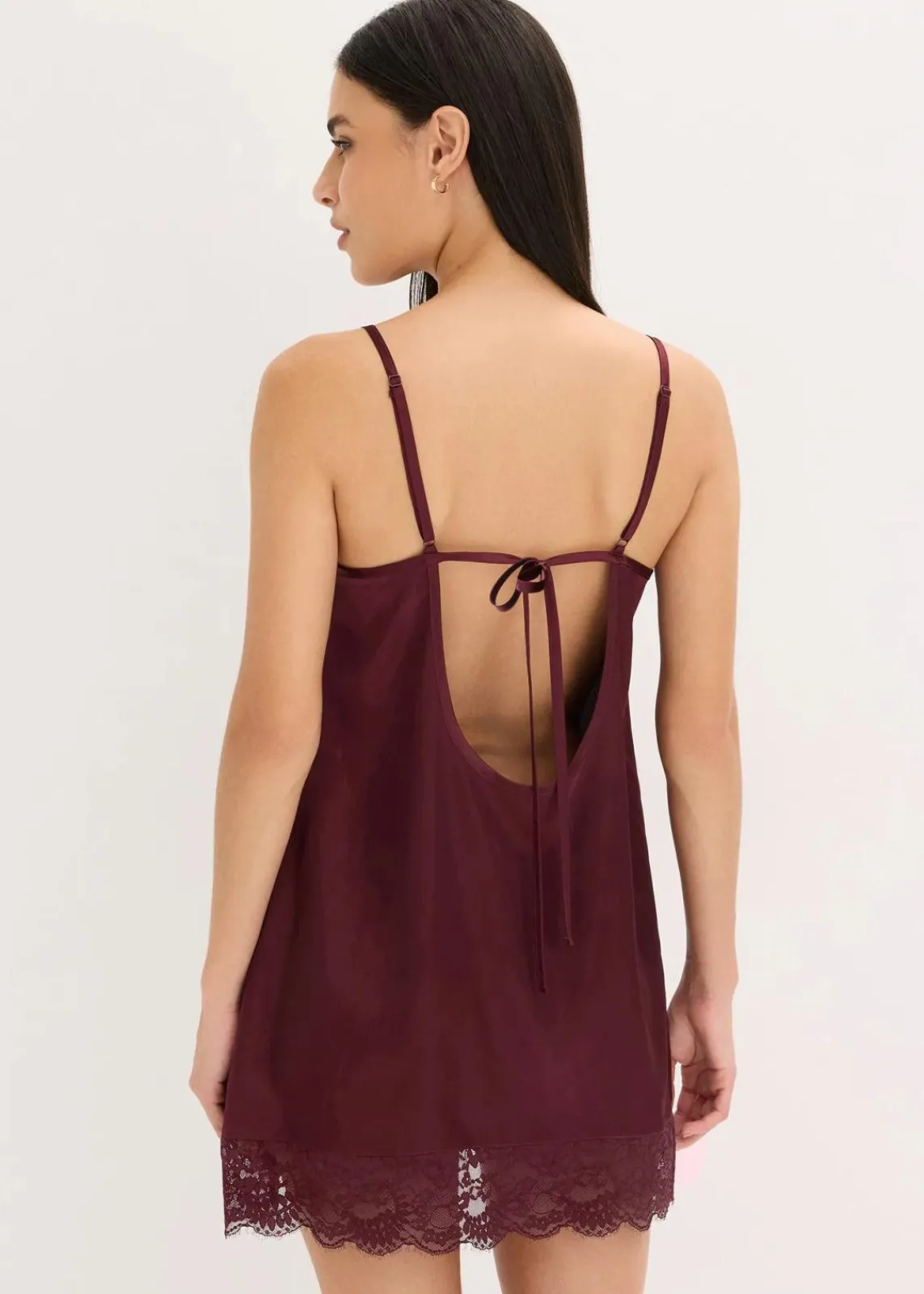 bonprix Wäsche·Corsagen & Negligés|Wäsche·Dessous^Satin Negligé mit Glanzeffekt weinrot