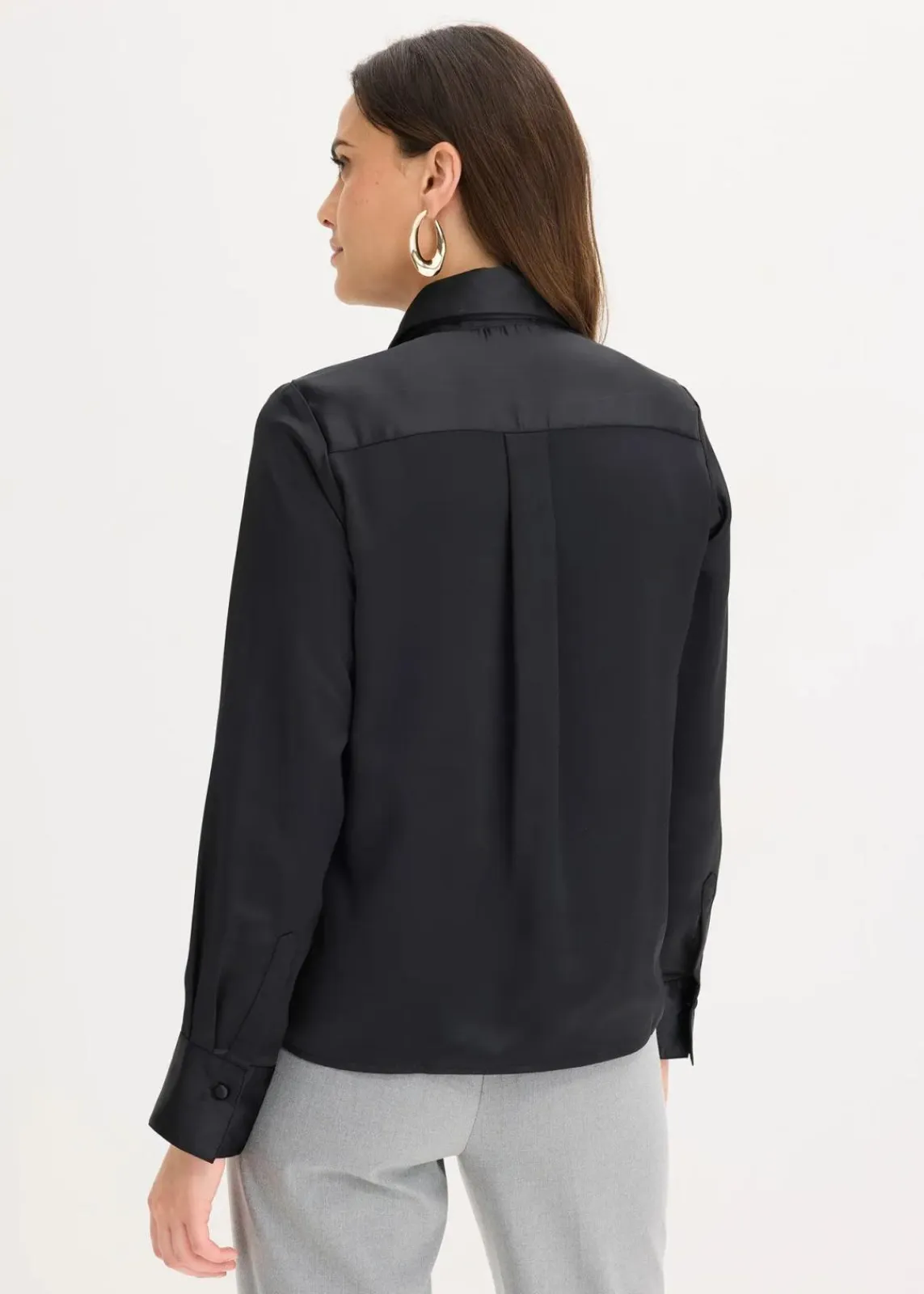 bonprix Bekleidung·Jacken & Mäntel|Blusen & Tuniken^Satinbluse mit abnehmbarer Krawatte (2-tlg.) schwarz