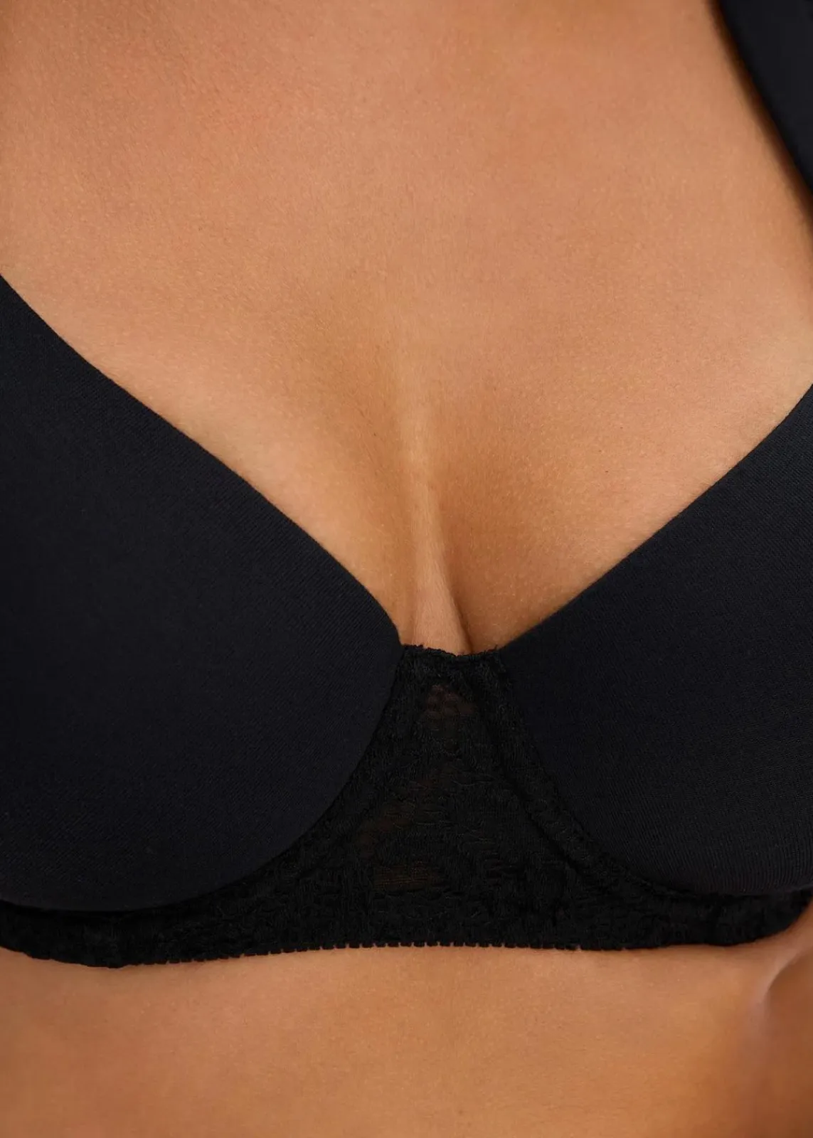 bonprix Große Cups D-H|Bhs^Schalen-BH aus softem Modal schwarz