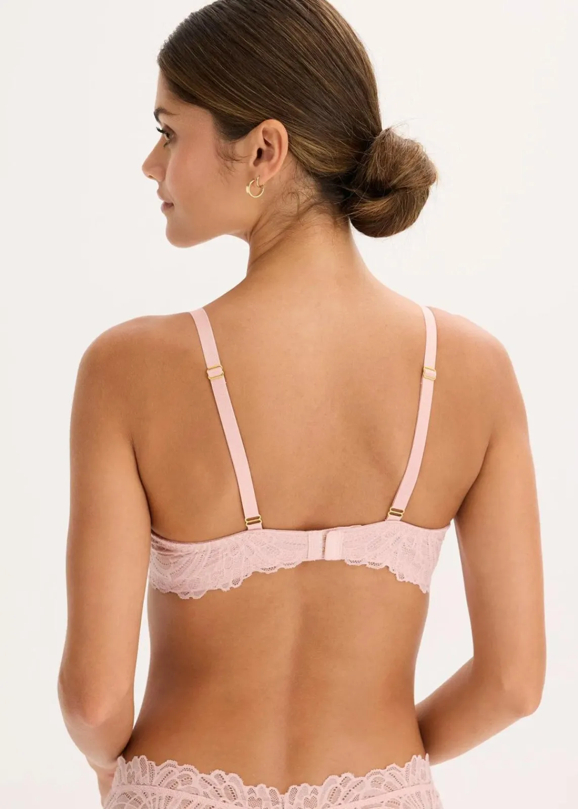 bonprix Große Cups D-H|Bhs^Schalen-BH aus Spitze hellrosa
