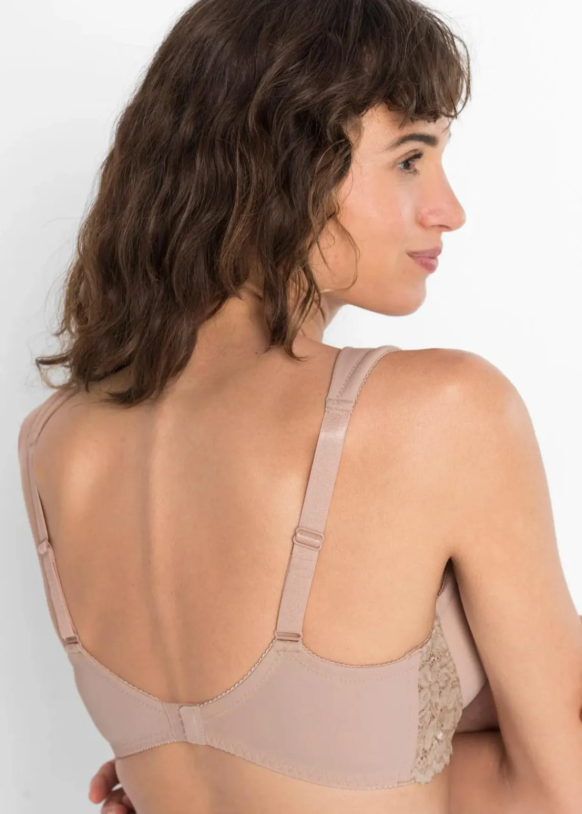 bonprix Große Cups D-H|Bhs^Schalen-BH mit gepolsterten Trägern mattbeige