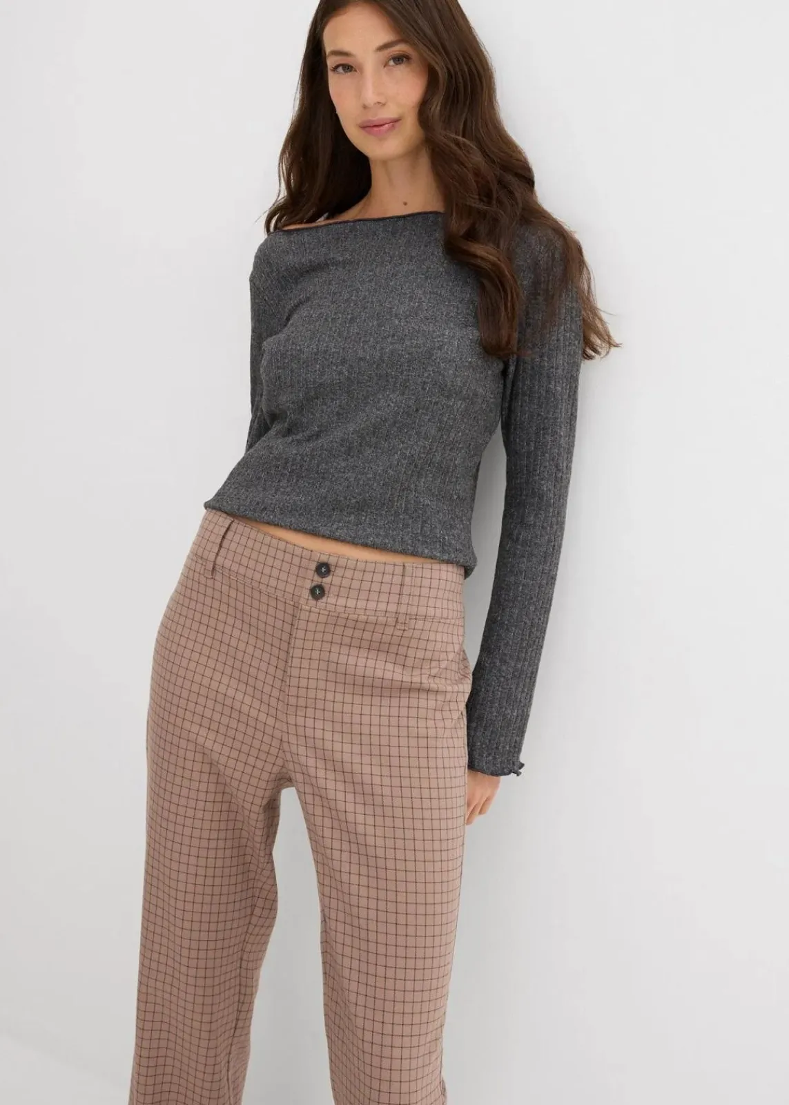 bonprix Nachhaltigere Materialien|Hosen^Schlaghose mit hohem Bund taupe/graubraun/dunkelbraun kariert