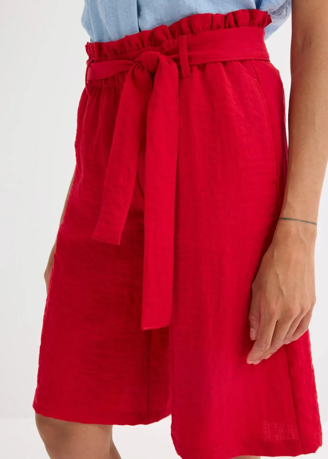 bonprix Bekleidung·Outdoorbekleidung|Bekleidung·Kleider^Schlupf-Bermuda aus Viskose-Mix tiefrot