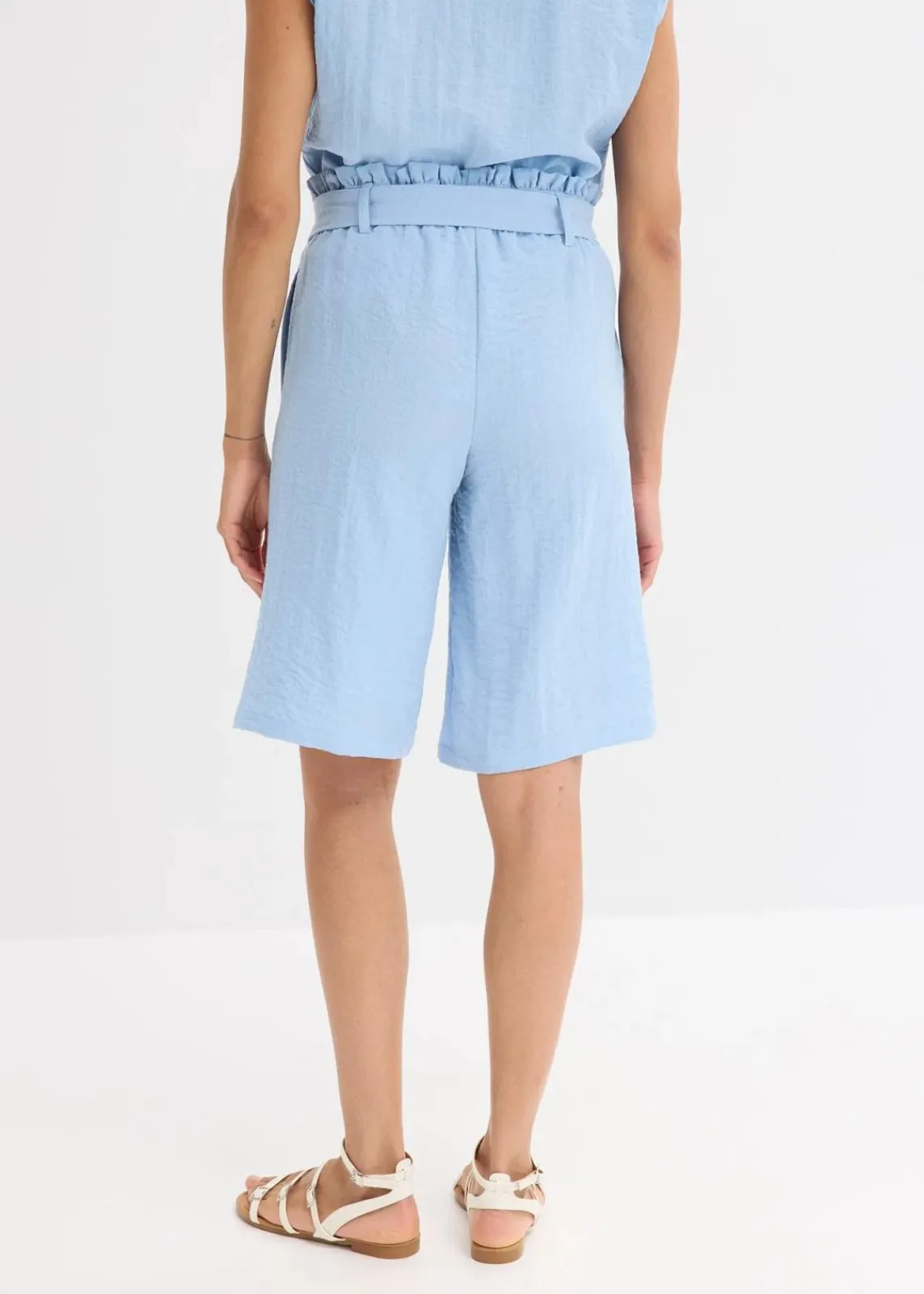 bonprix Nachhaltigere Materialien|Hosen^Schlupf-Bermuda aus Viskose-Mix hellblau