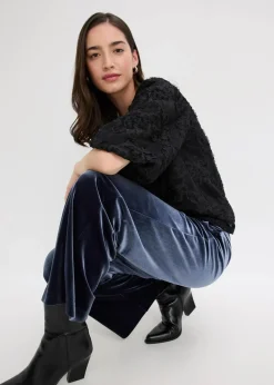bonprix Bekleidung·Jacken & Mäntel|Blusen & Tuniken^Schlupfbluse mit strukturiertem Blumen-Muster​ schwarz