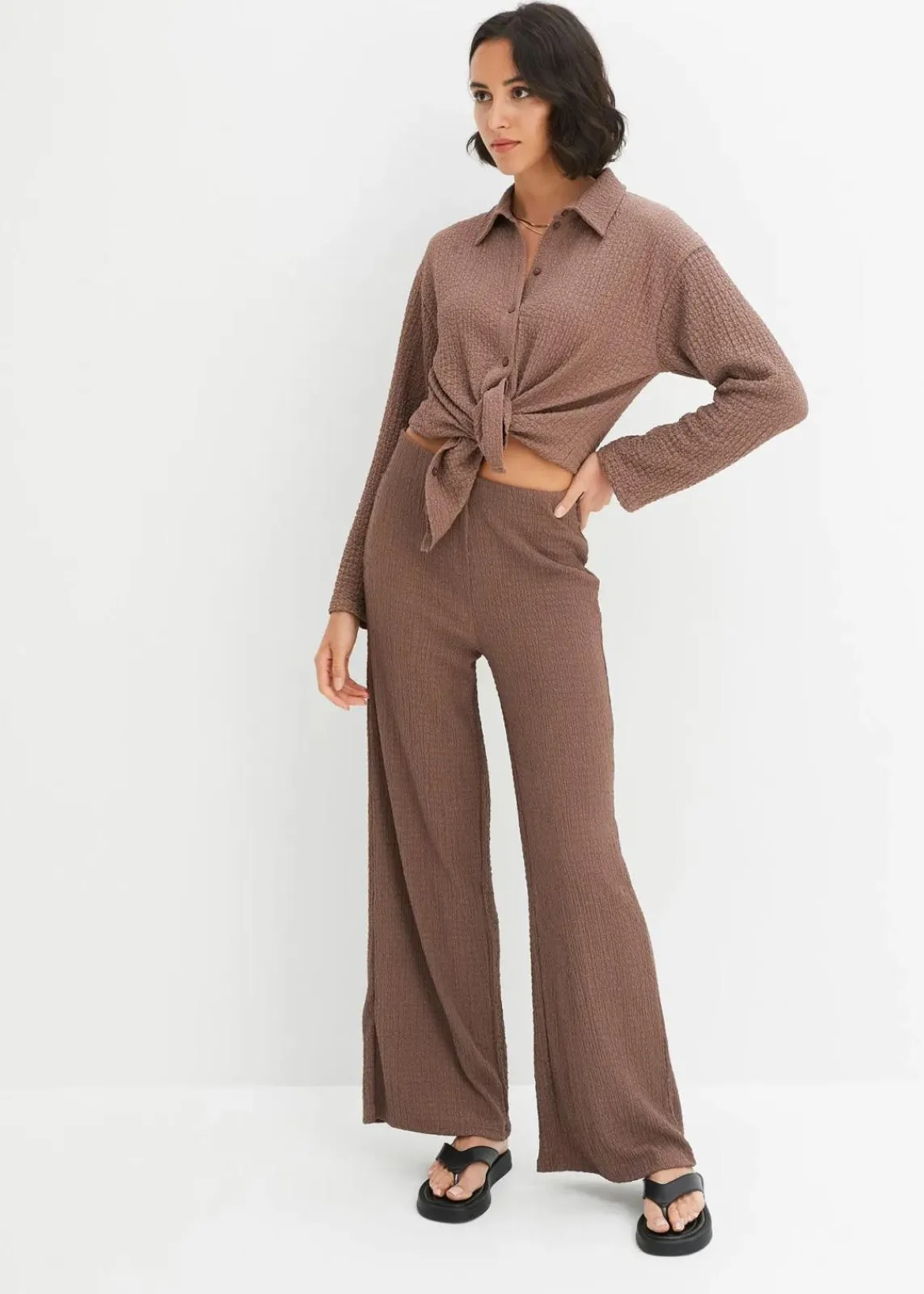 bonprix Nachhaltigere Materialien|Hosen^Schlupfhose matt braun