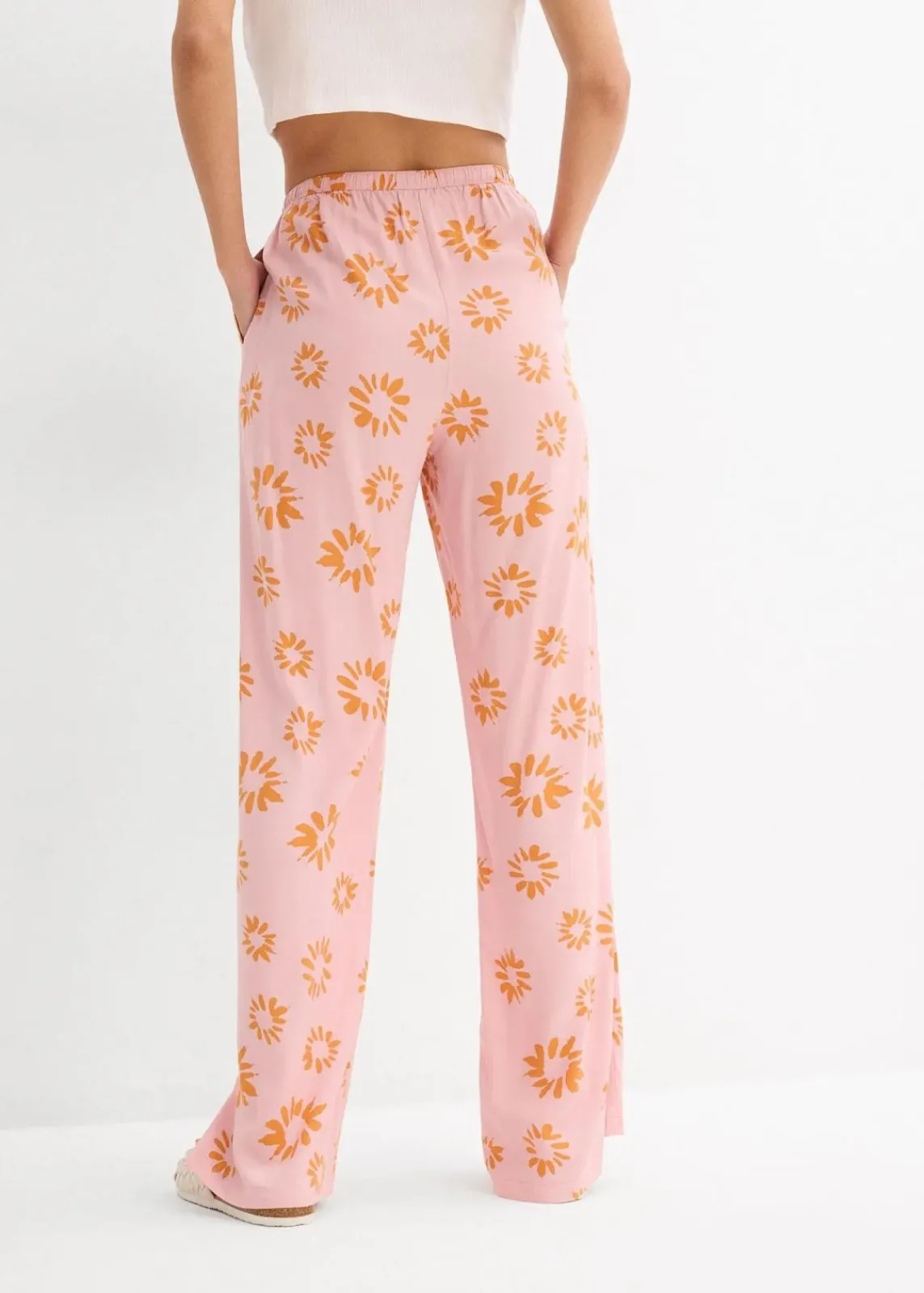 bonprix Bekleidung·Kleider|Hosen^Schlupfhose aus softer Viskose aschrosa/sonnenbraun geblümt