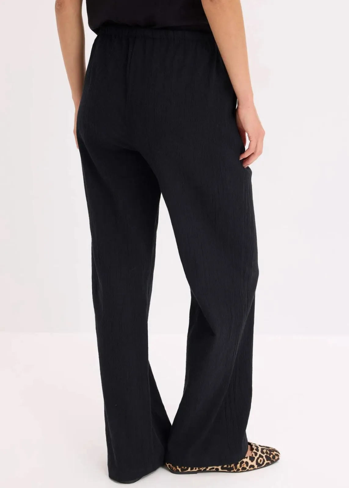 bonprix Hosen^Schlupfhose aus strukturiertem Crinkle schwarz