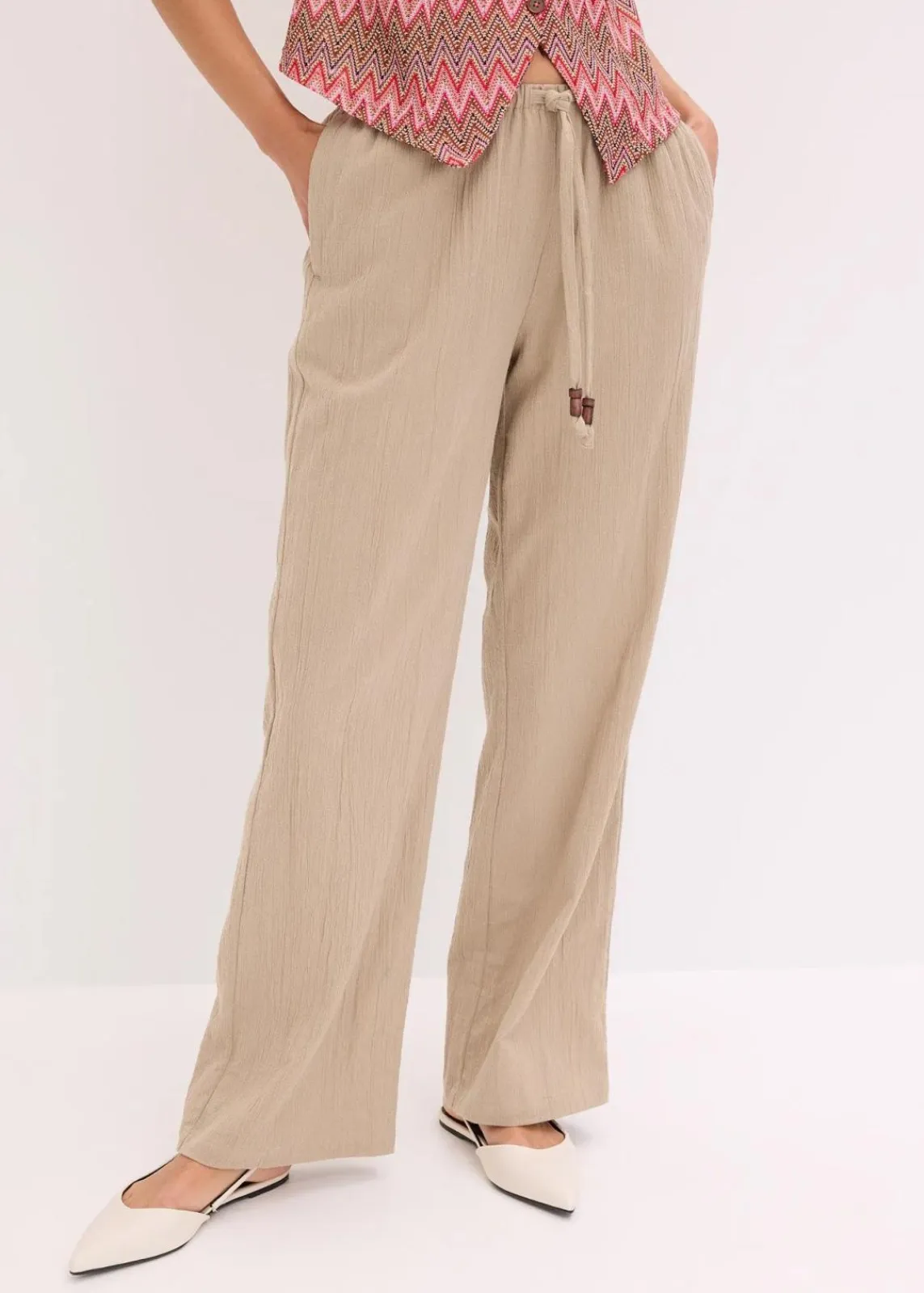 bonprix Hosen^Schlupfhose aus strukturiertem Crinkle beige