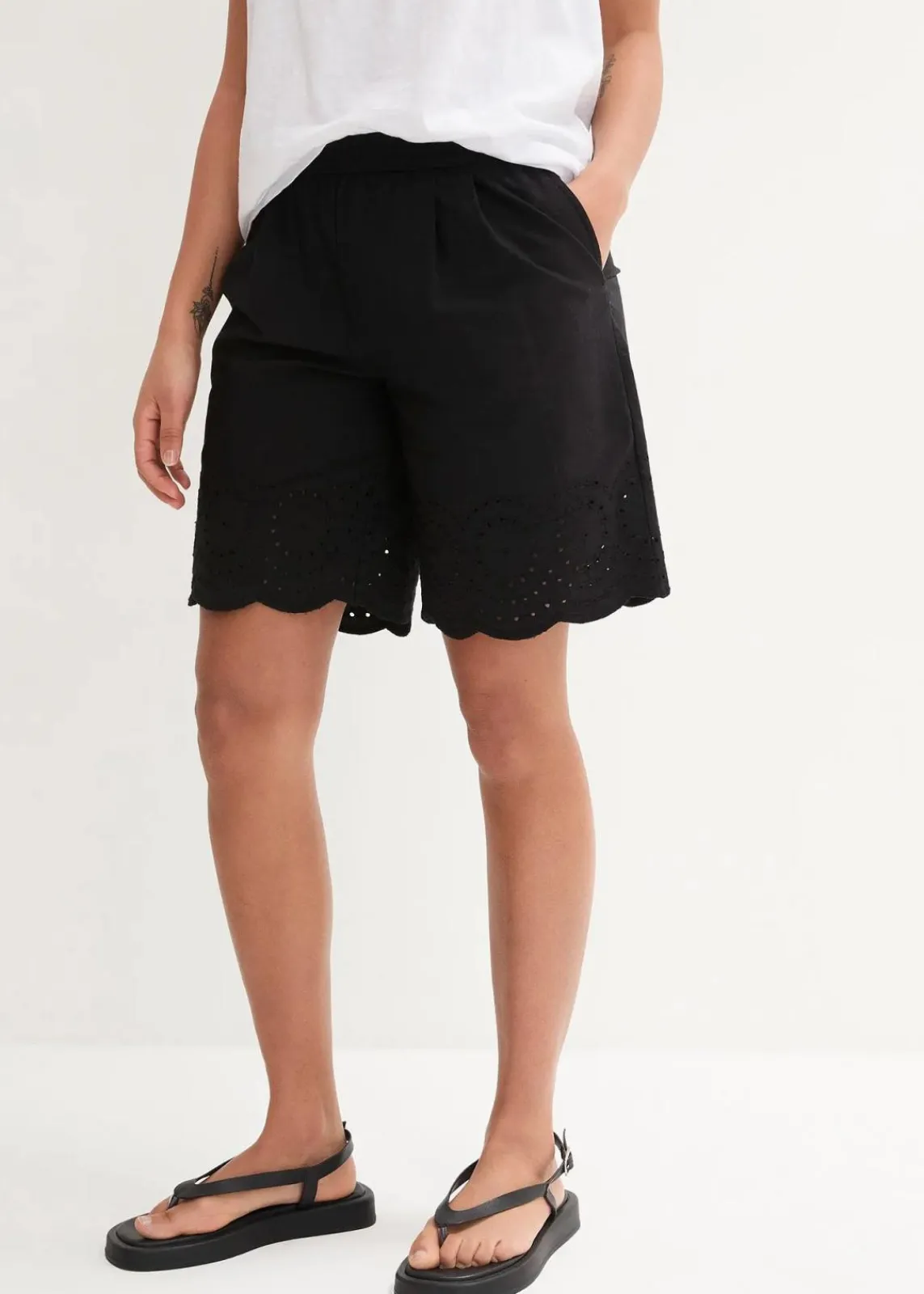 bonprix Bekleidung·Outdoorbekleidung|Bekleidung·Kleider^Schlupf-Shorts aus reiner Baumwolle schwarz