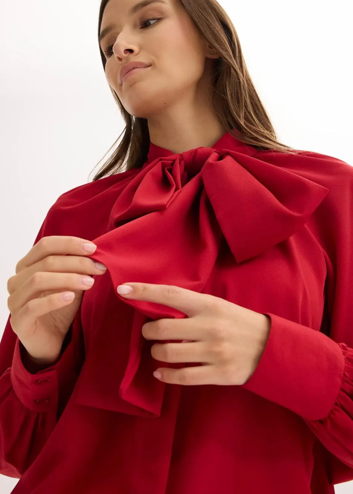 bonprix Bekleidung·Jacken & Mäntel|Nachhaltigere Materialien^Schluppenbluse chillirot
