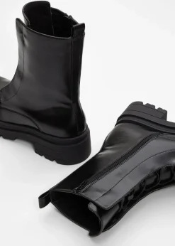 bonprix Boots^Schnürboots mit Profilsohle schwarz