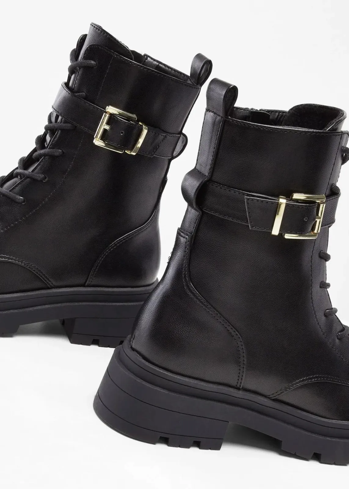 bonprix Gefütterte Winterschuhe|Boots^Schnürboots mit Schnalle schwarz