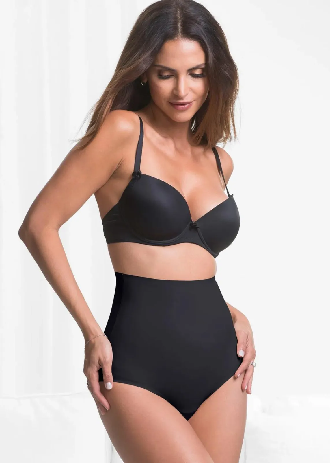 bonprix Seamless|Shapewear^Seamless Shape Slip mit leichter Formkraft schwarz
