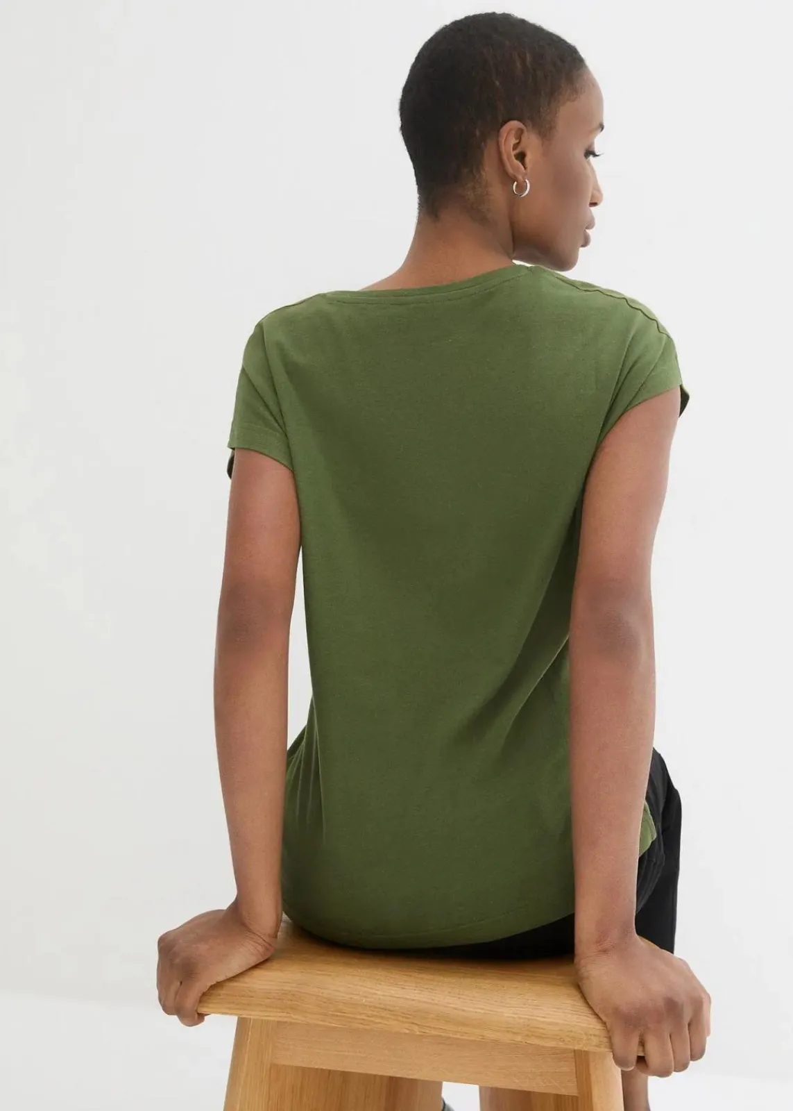 bonprix Shirts & Tops^Shirt dunkelkhaki/schwarz bedruckt