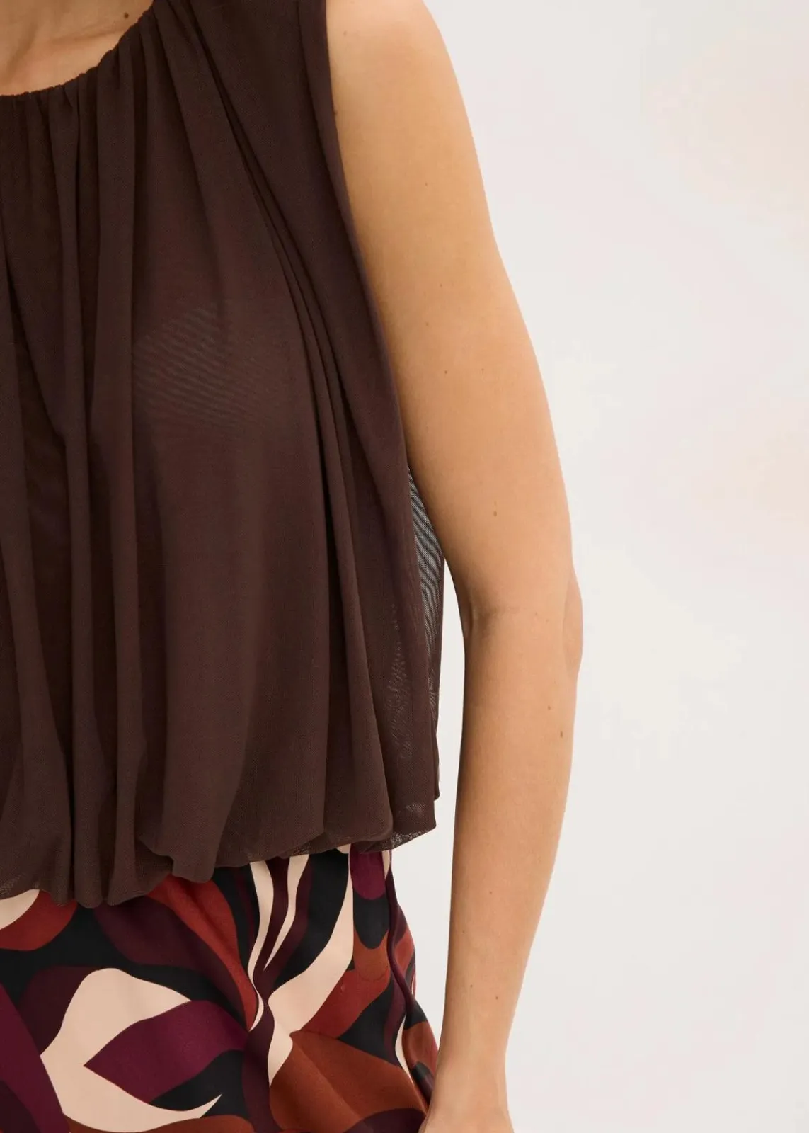 bonprix Shirts & Tops^Shirt aus feinem Mesh dunkelbraun