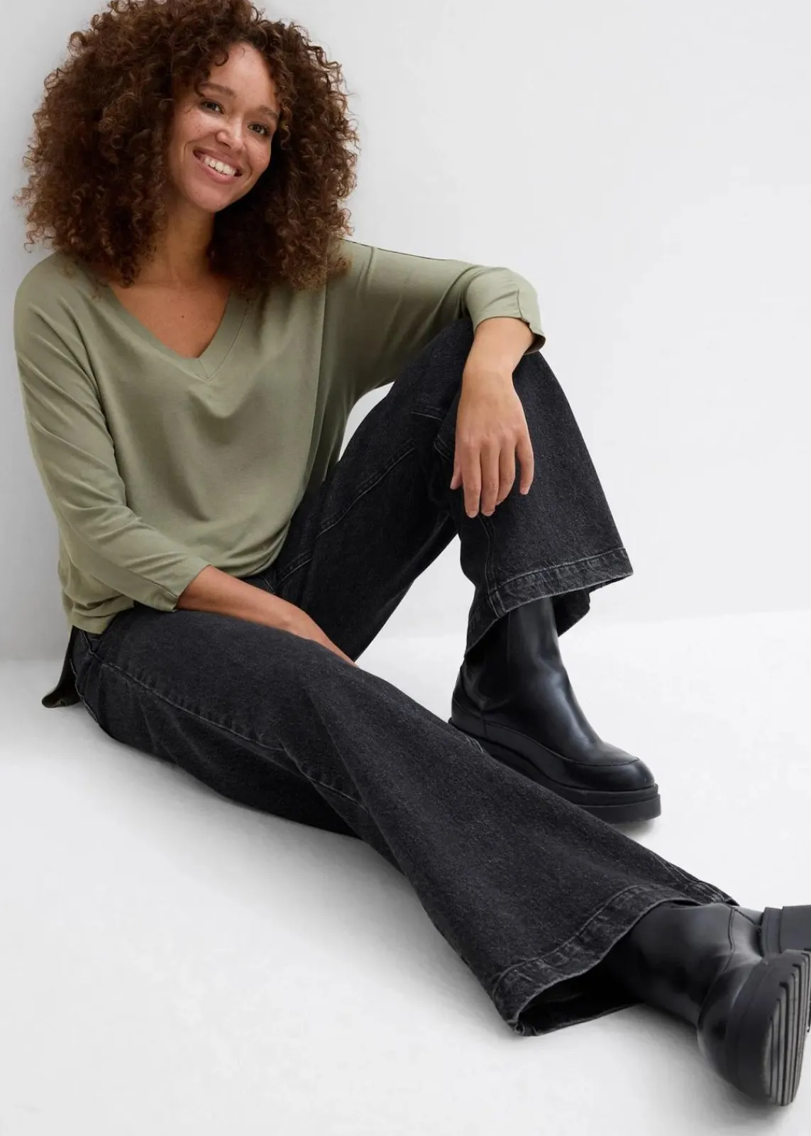 bonprix Shirts & Tops^Shirt aus fließendem Viskose-Mix oliv