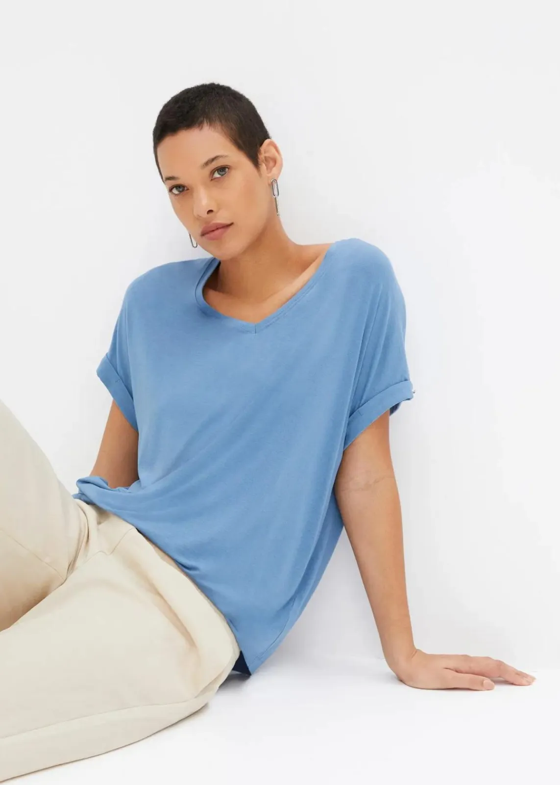 bonprix Shirts & Tops|Nachhaltigere Materialien^Shirt aus fließendem Viskose-Mix matt blau