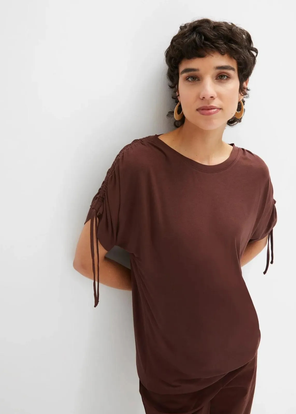bonprix Shirts & Tops^Shirt aus fließender Viskose terrabraun