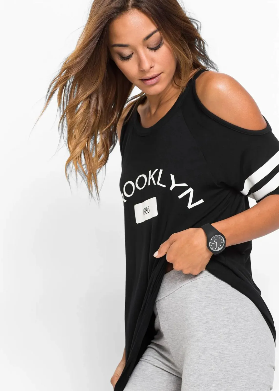 bonprix Shirts & Tops|Nachhaltigere Materialien^Shirt aus softer Viskose schwarz bedruckt