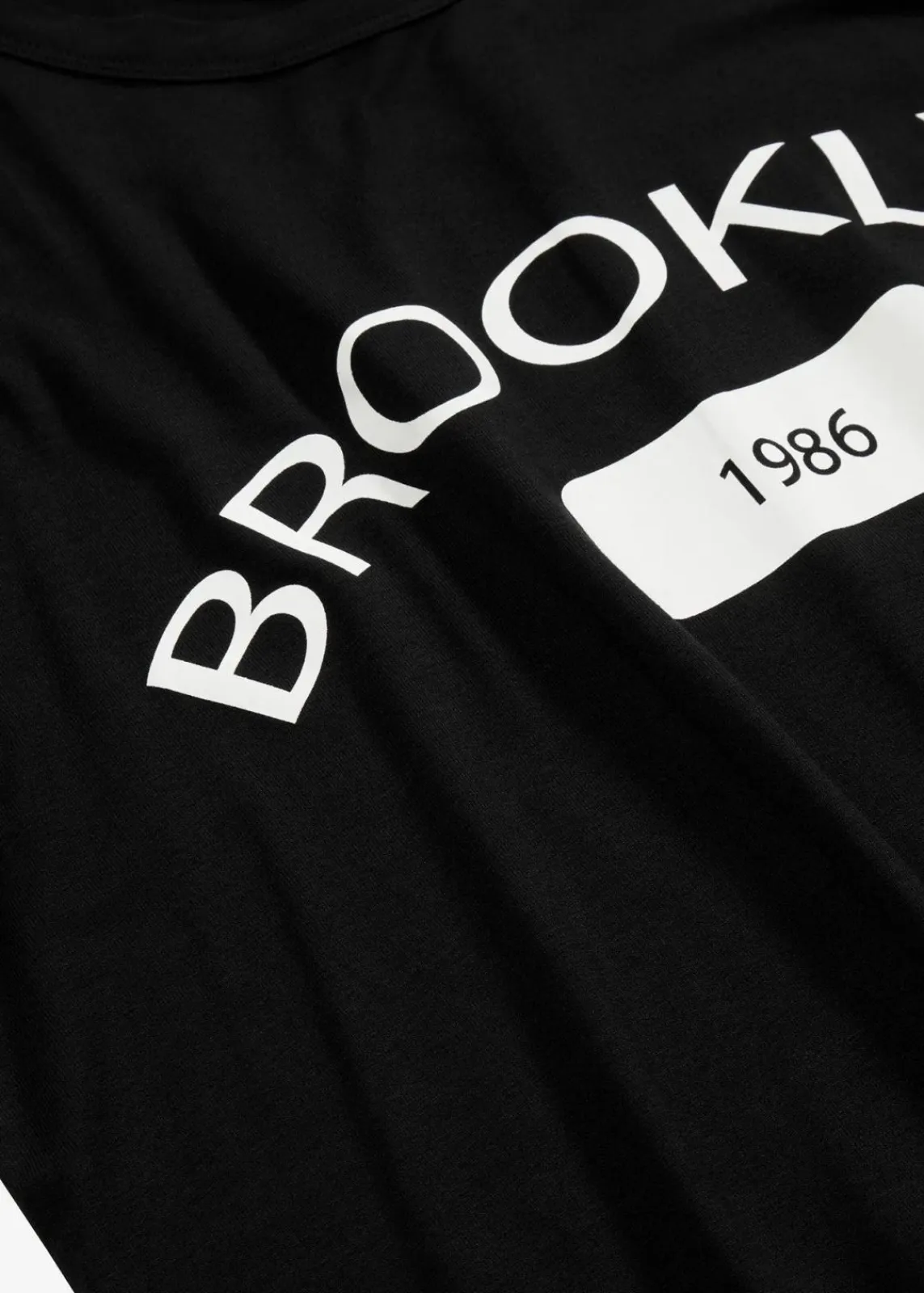 bonprix Shirts & Tops|Nachhaltigere Materialien^Shirt aus softer Viskose schwarz bedruckt