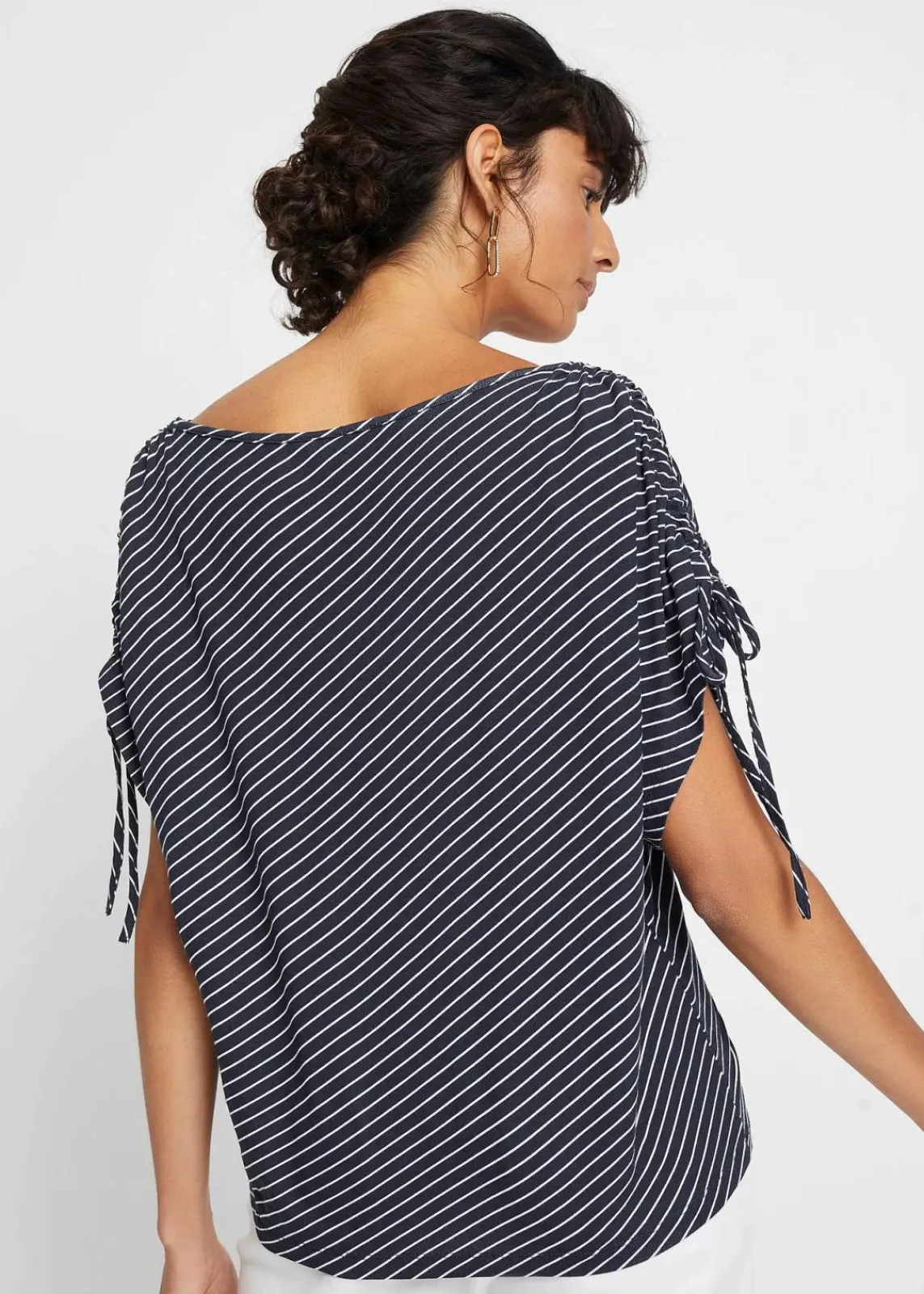 bonprix Shirts & Tops^Shirt aus softer Viskose dunkelblau/weiß gestreift