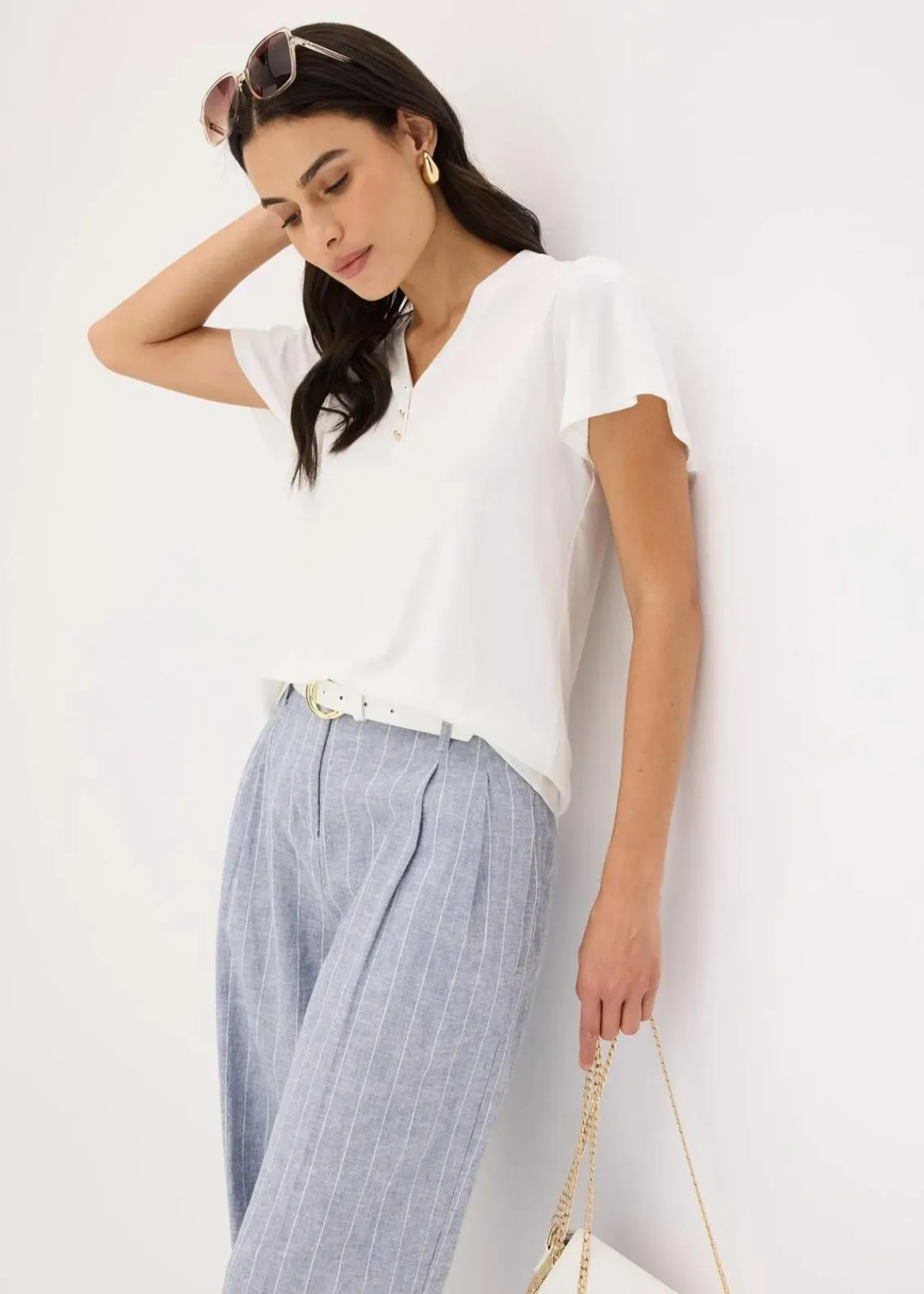 bonprix Shirts & Tops^Shirt aus Viskose mit Knöpfen wollweiß