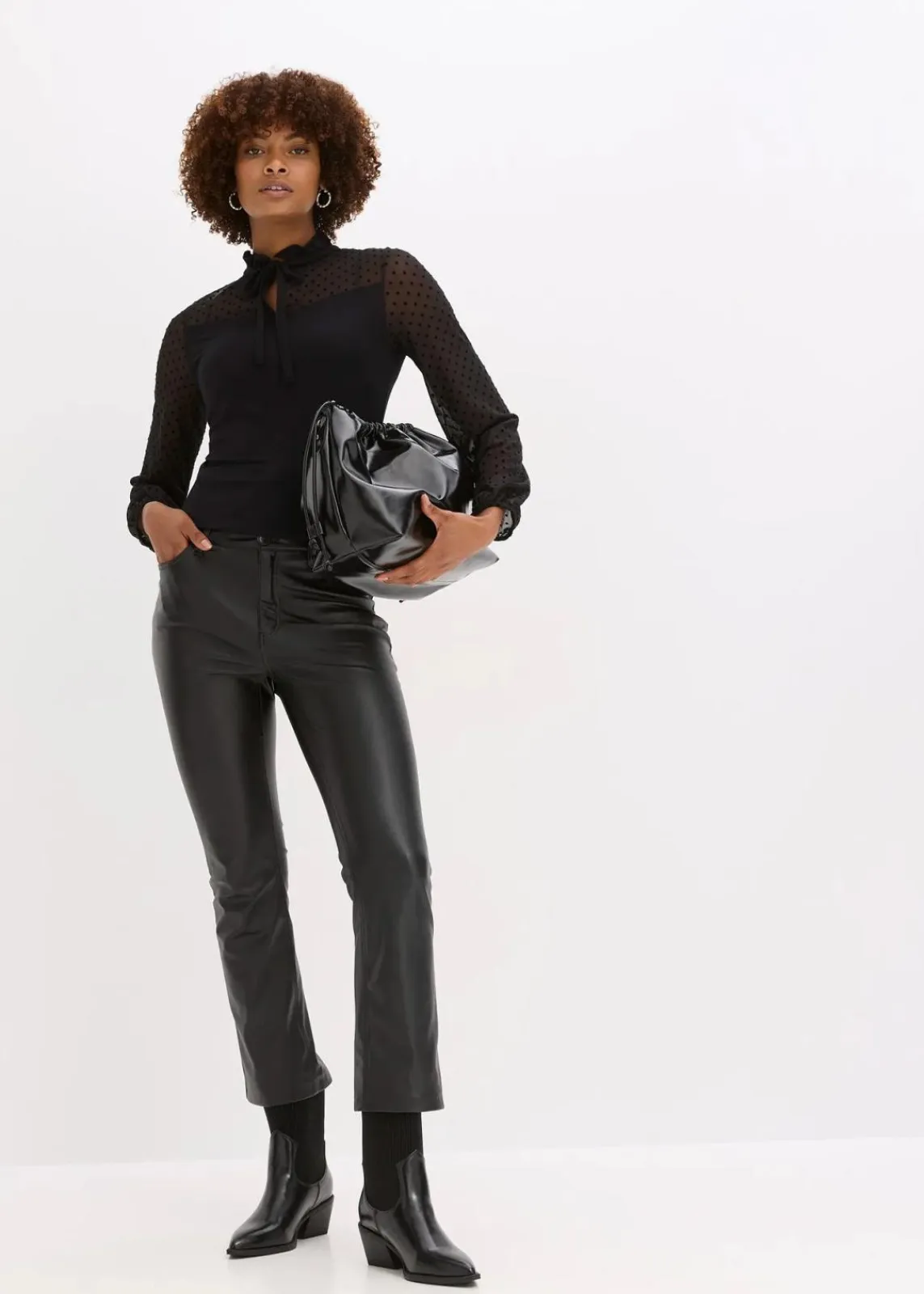 bonprix Nachhaltigere Materialien|Shirts & Tops^Shirt aus Viskose-Mix schwarz