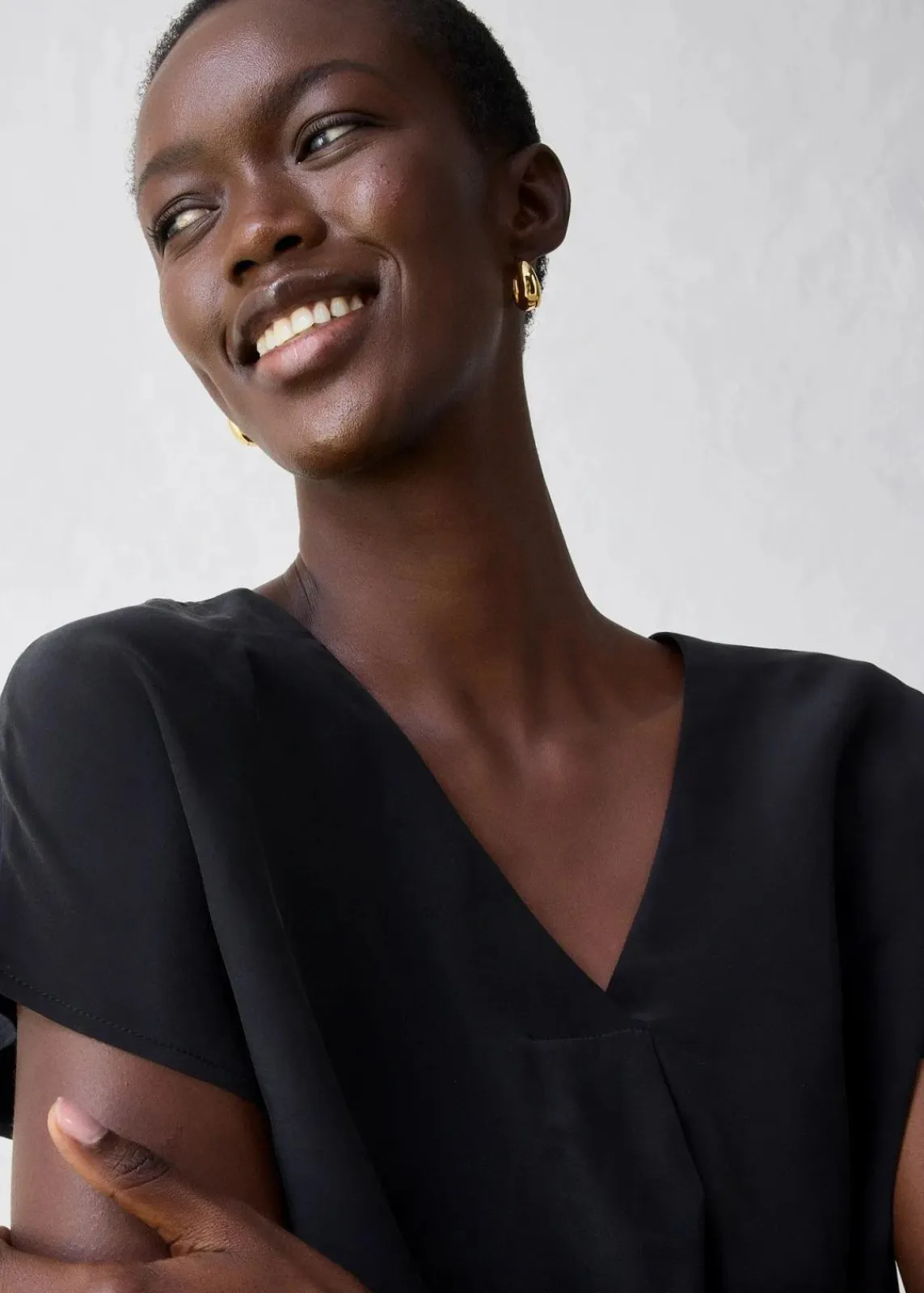 bonprix Shirts & Tops|Premium^Shirt mit Seidenanteil und Webeinsatz schwarz