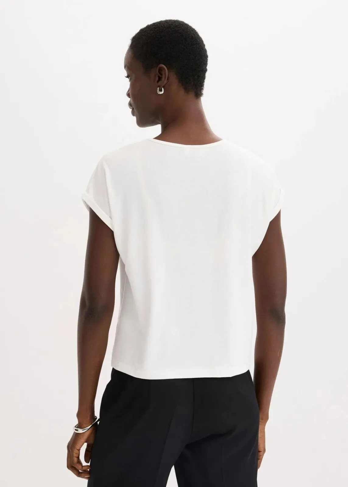 bonprix Shirts & Tops^Shirt mit Viskose und Glitzersteinen wollweiß/indigo bedruckt