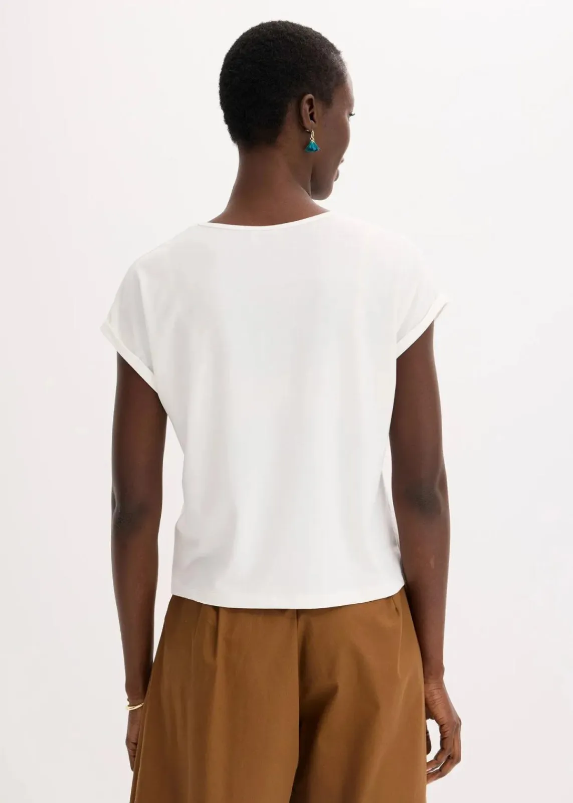 bonprix Shirts & Tops^Shirt mit Viskose und Glitzersteinen wollweiß/taupe bedruckt
