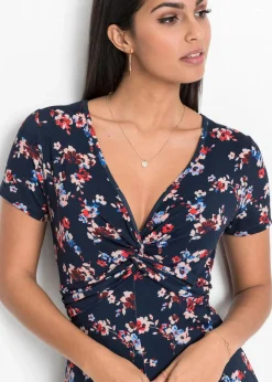 bonprix Nachhaltigere Materialien|Kleider^Shirtkleid dunkelblau geblümt
