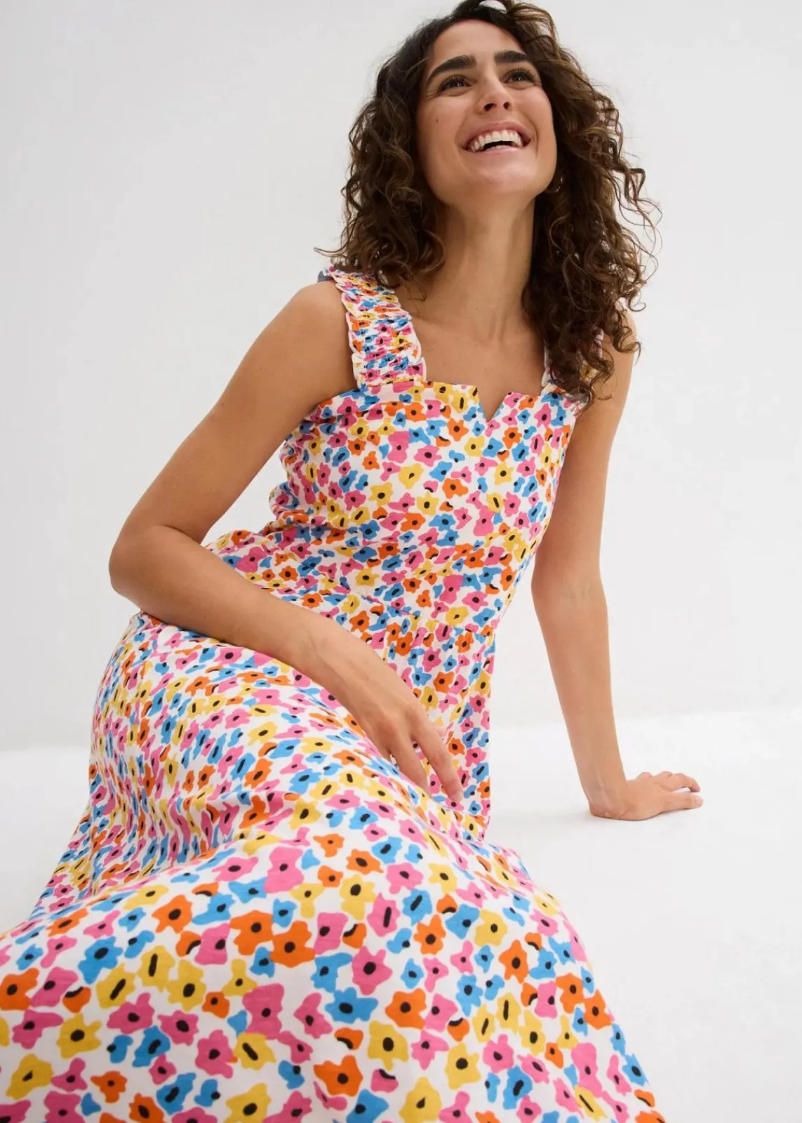bonprix Kleider|Bekleidung·Pullover & Strickjacken^Shirtkleid aus Baumwoll-Viskose-Mix wollweiß/brilliantblau/gelb/pink/warmorange/schwarz bedruckt