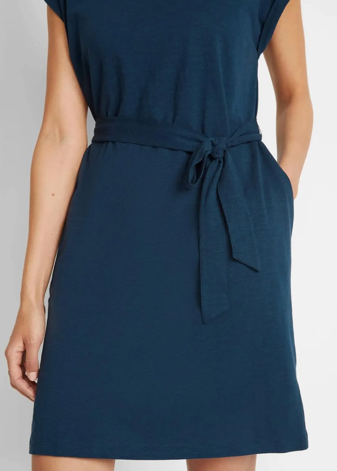 bonprix Nachhaltigere Materialien|Kleider^Shirtkleid aus reiner Baumwolle dunkelblau
