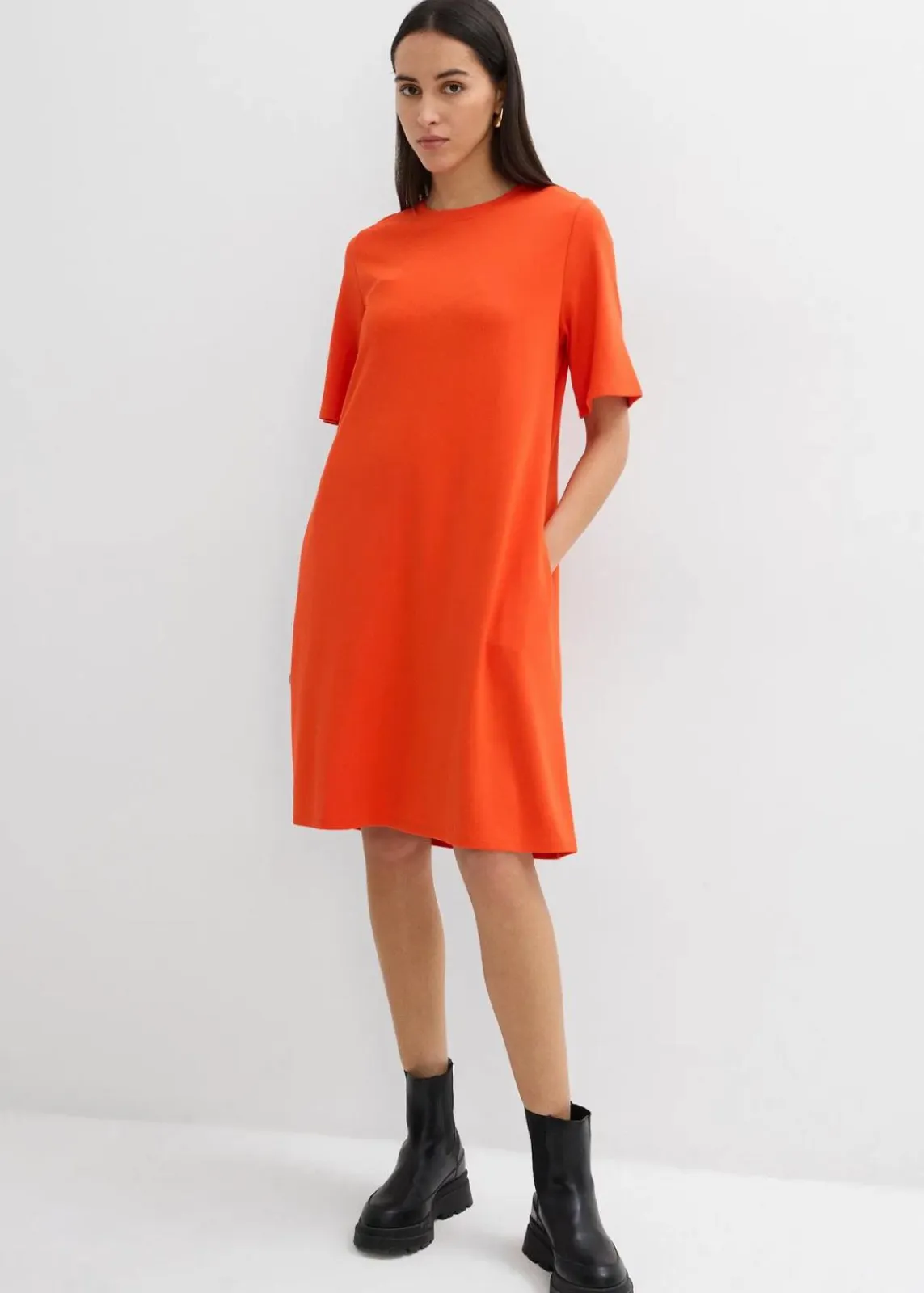 bonprix Kleider^Shirtkleid in A-Linie aus Viskose-Mix mohnrot