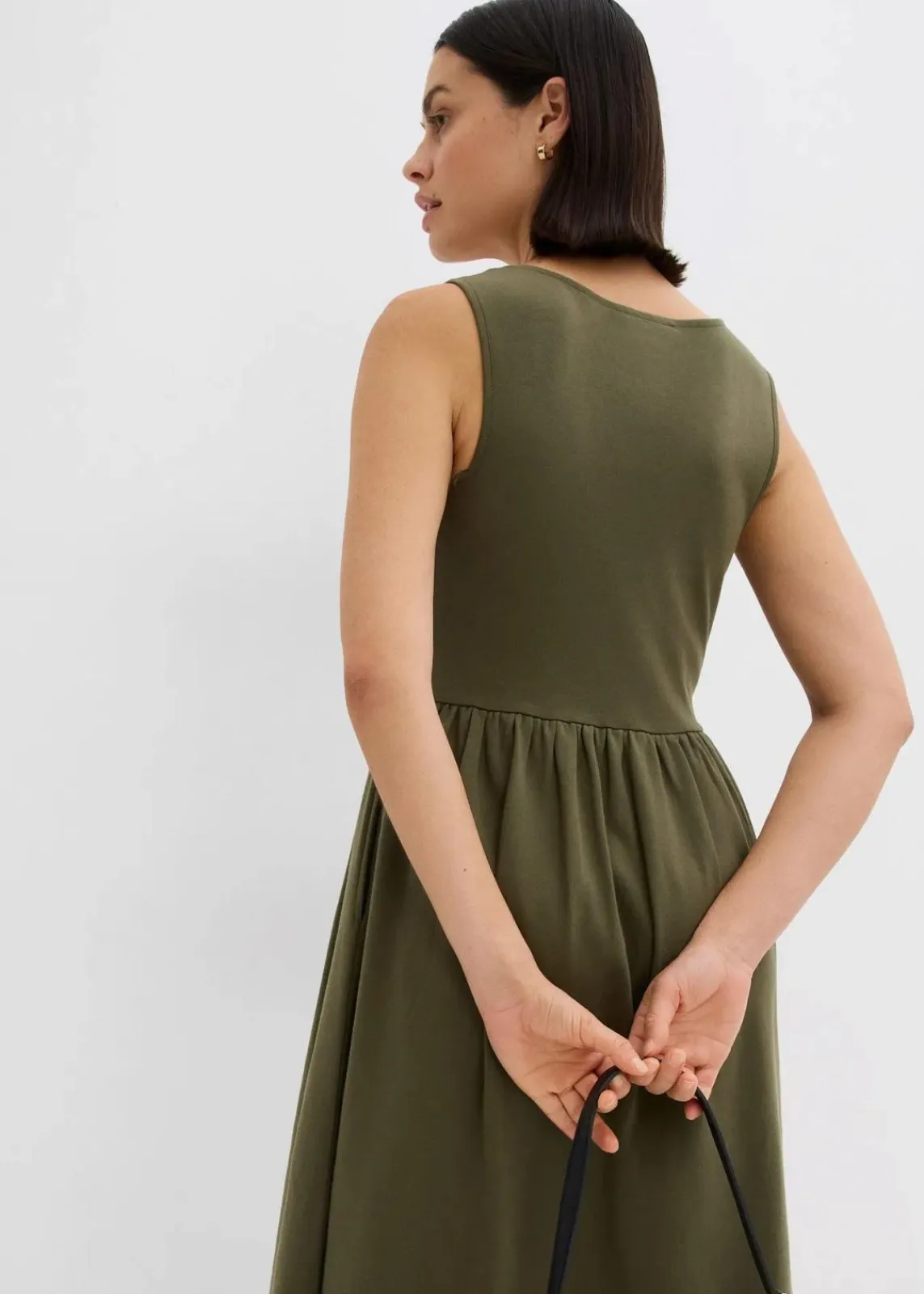 bonprix Kleider|Bekleidung·Pullover & Strickjacken^Shirtkleid mit Taschen aus reiner Baumwolle dunkeloliv