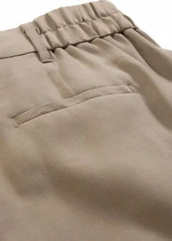 bonprix Bekleidung·Outdoorbekleidung|Bekleidung·Kleider^Shorts aus feiner Viskose helloliv