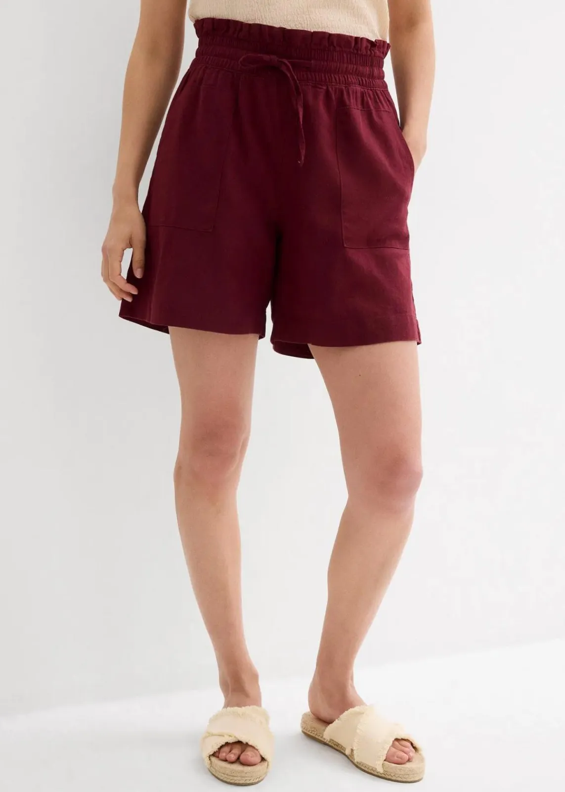 bonprix Hosen|Shorts^Shorts mit Leinen ahornrot