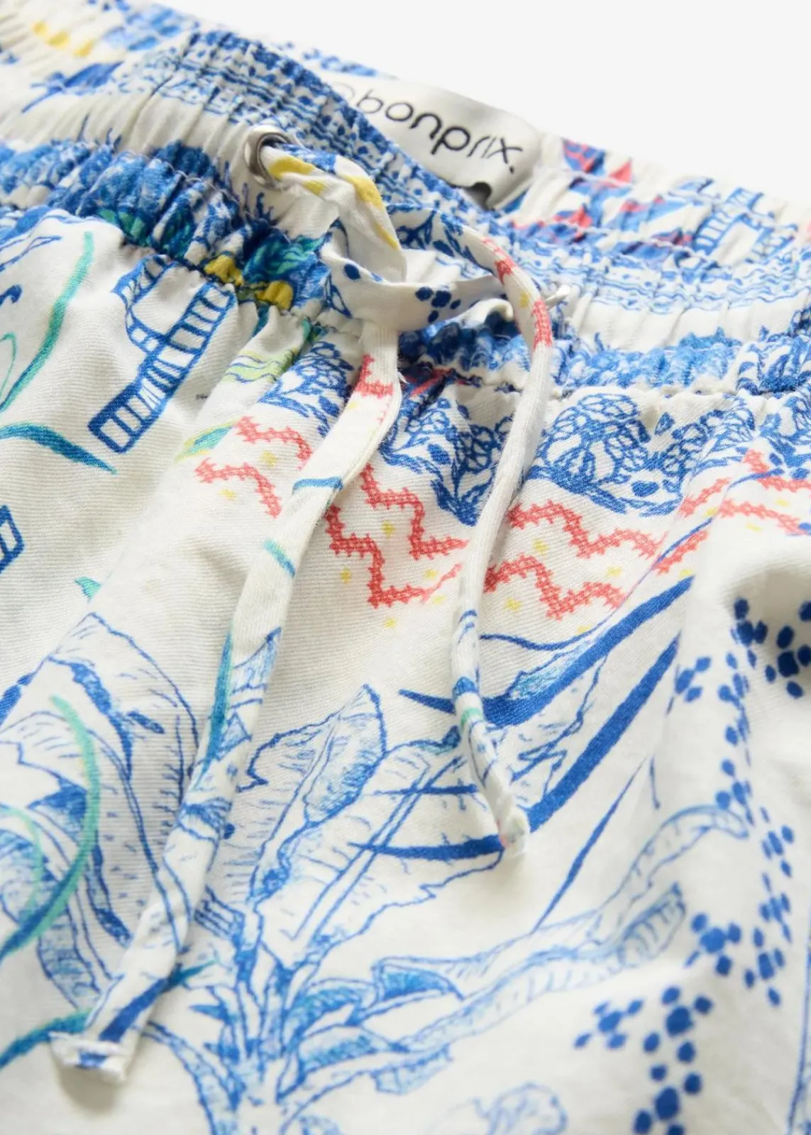 bonprix Bekleidung·Outdoorbekleidung|Bekleidung·Kleider^Shorts mit Seidenanteil arktikblau bedruckt