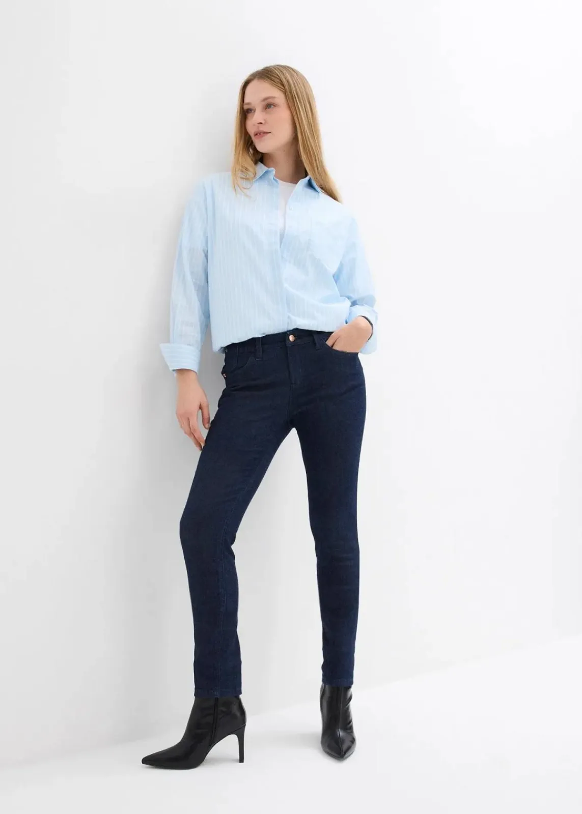 bonprix Jeans|Kurzgrößen^Skinny Jeans Mid Waist, Bio Baumwolle tiefblau denim ungewaschen