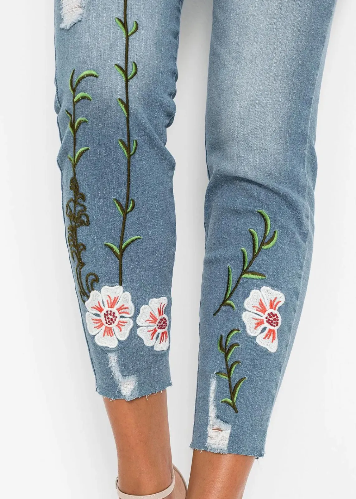 bonprix Jeans^Skinny-Jeans Mid Waist, Stretch hellblau denim