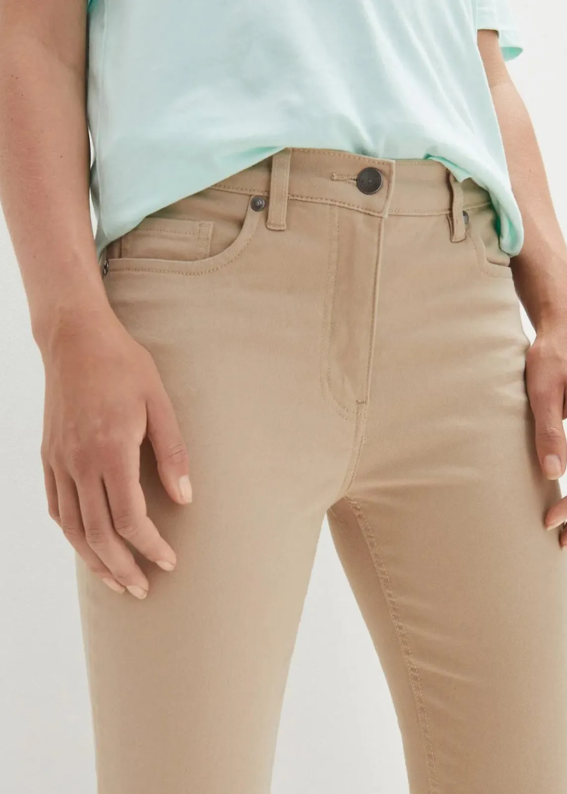 bonprix Bekleidung·Kleider^Slim Fit 7/8-Hose, High Waist sand